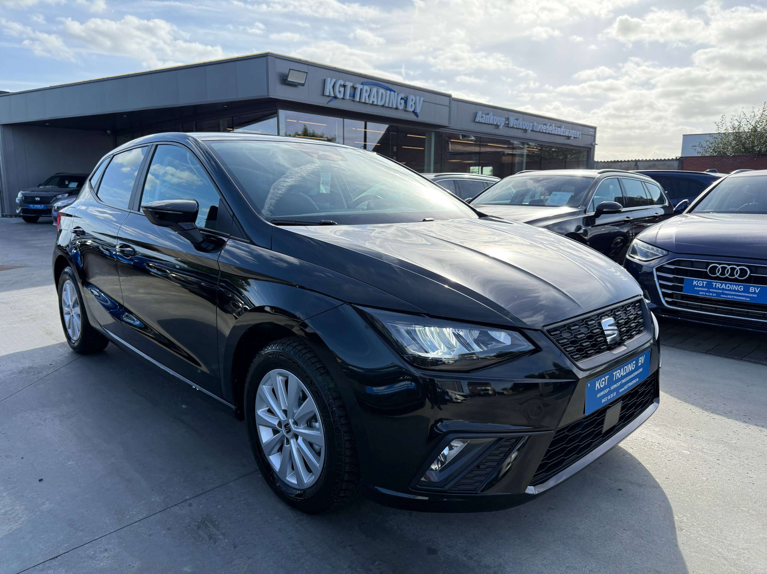 89ebc85c-8e80-4bd4-8a5c-31bfa5e0042d3-seat-ibiza-1-0i-80pk-5-deurs-navigatie-full-led-carplay-pdc-alu-bluetooth-airco.jpg