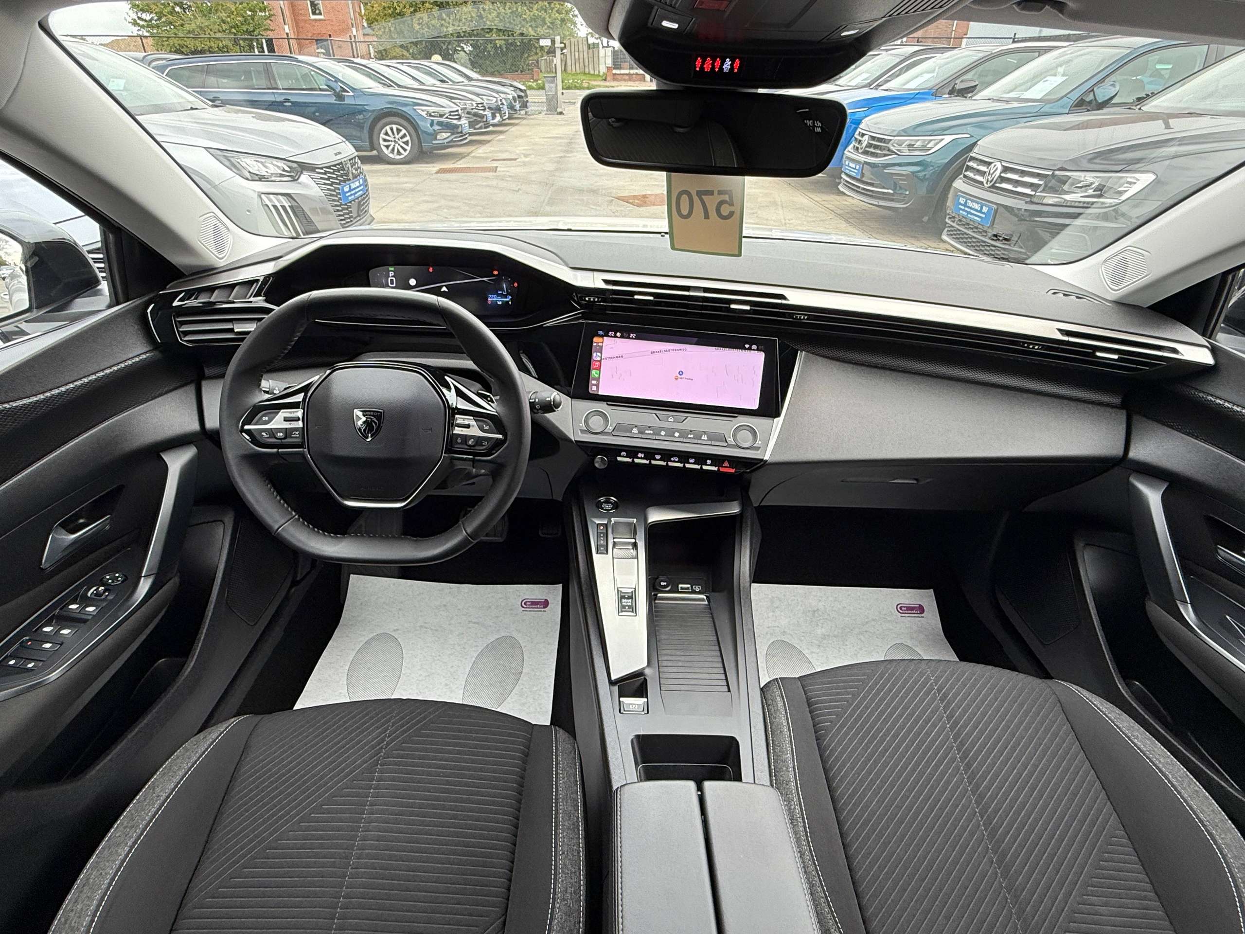 8afda8e2-235c-42f7-8a26-0b19f86080e432-peugeot-308-1-2i-130pk-automaat-5-deurs-full-led-carplay-navigatie-bluetooth-pdc-alu.jpg