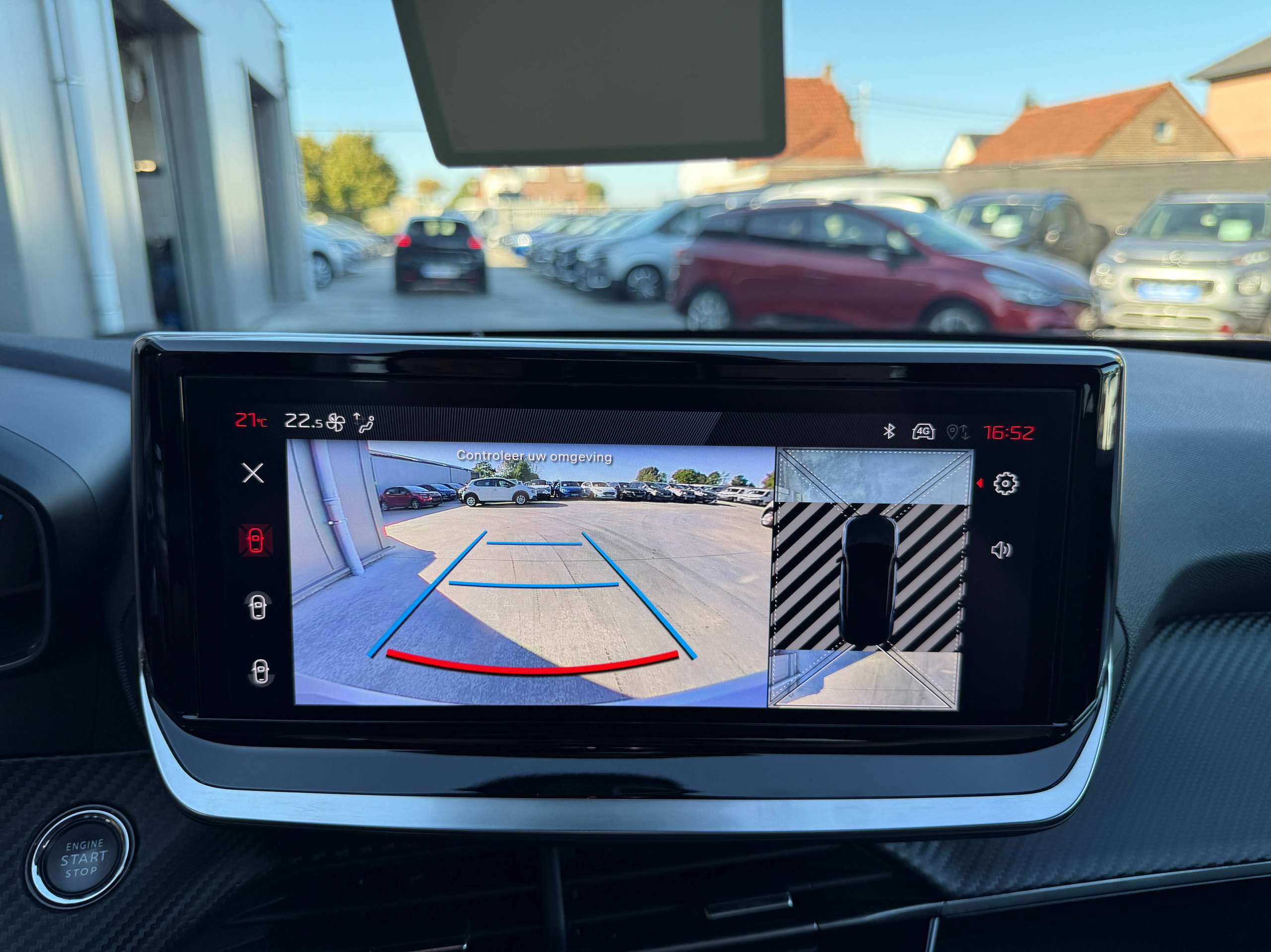 90d8d069-2bd1-47a9-bab8-9fd2ce4bd65b34-peugeot-2008-1-2i-turbo-allure-360-camera-navigatie-full-led-carplay-leder-bluetooth-dab-alu.jpg