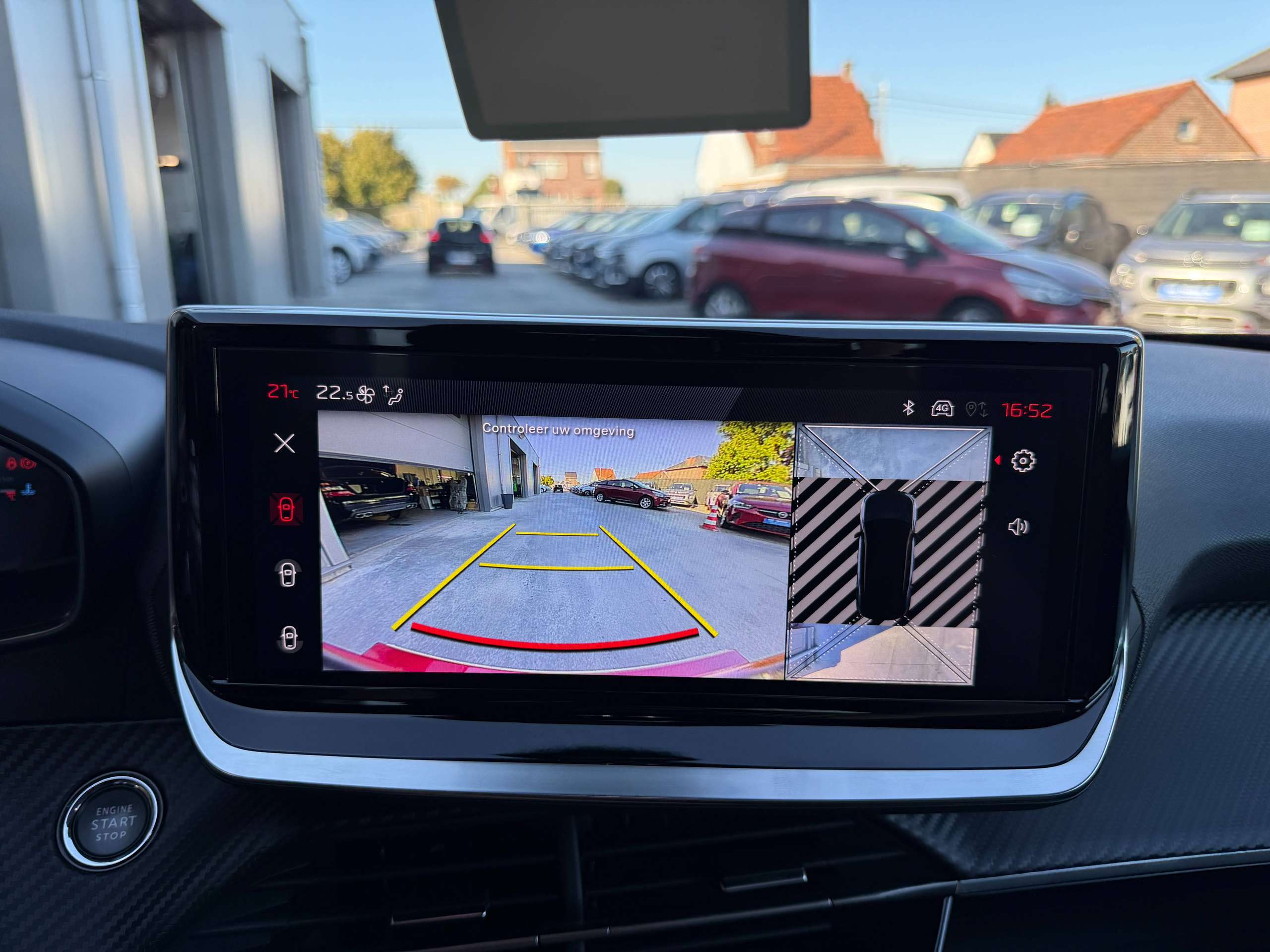90d8d069-2bd1-47a9-bab8-9fd2ce4bd65b35-peugeot-2008-1-2i-turbo-allure-360-camera-navigatie-full-led-carplay-leder-bluetooth-dab-alu.jpg