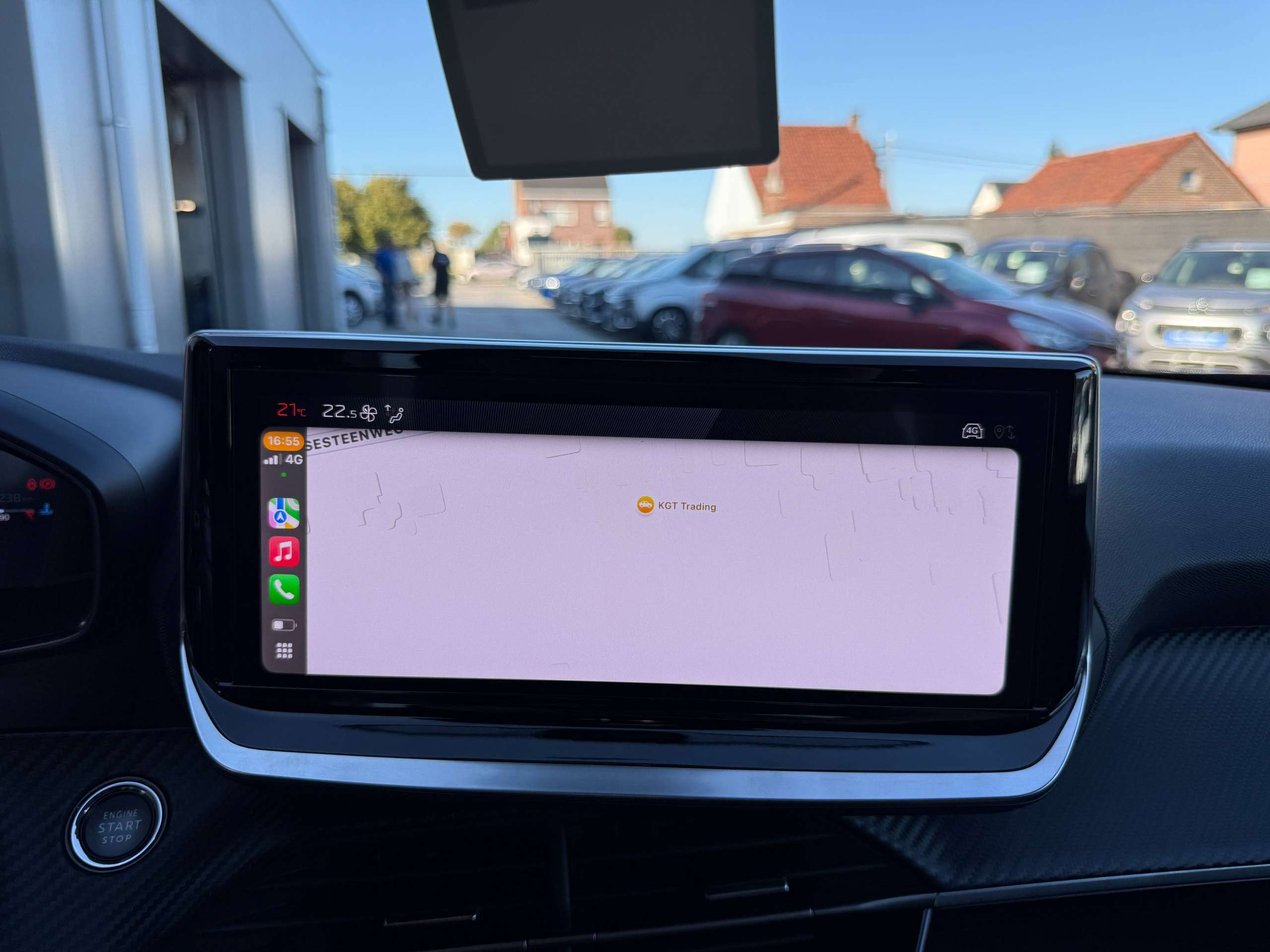 90d8d069-2bd1-47a9-bab8-9fd2ce4bd65b43-peugeot-2008-1-2i-turbo-allure-360-camera-navigatie-full-led-carplay-leder-bluetooth-dab-alu.jpg