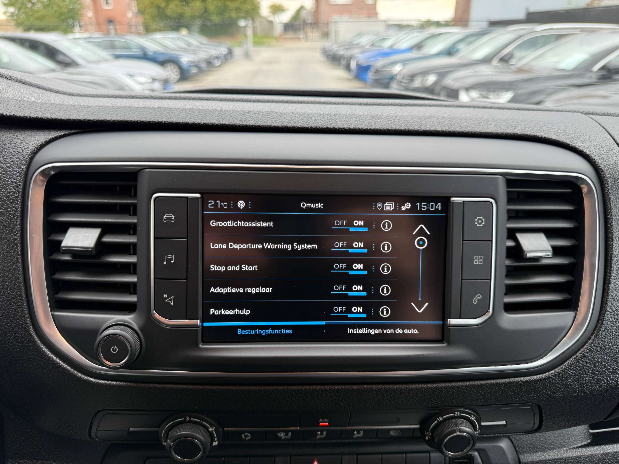 97995efc-761f-4e7e-ab55-fdc92f71cdbb22-peugeot-expert-2-0-bluehdi-3-zit-automaat-navigatie-camera-dode-hoek-adaptieve-cruise-control.jpg