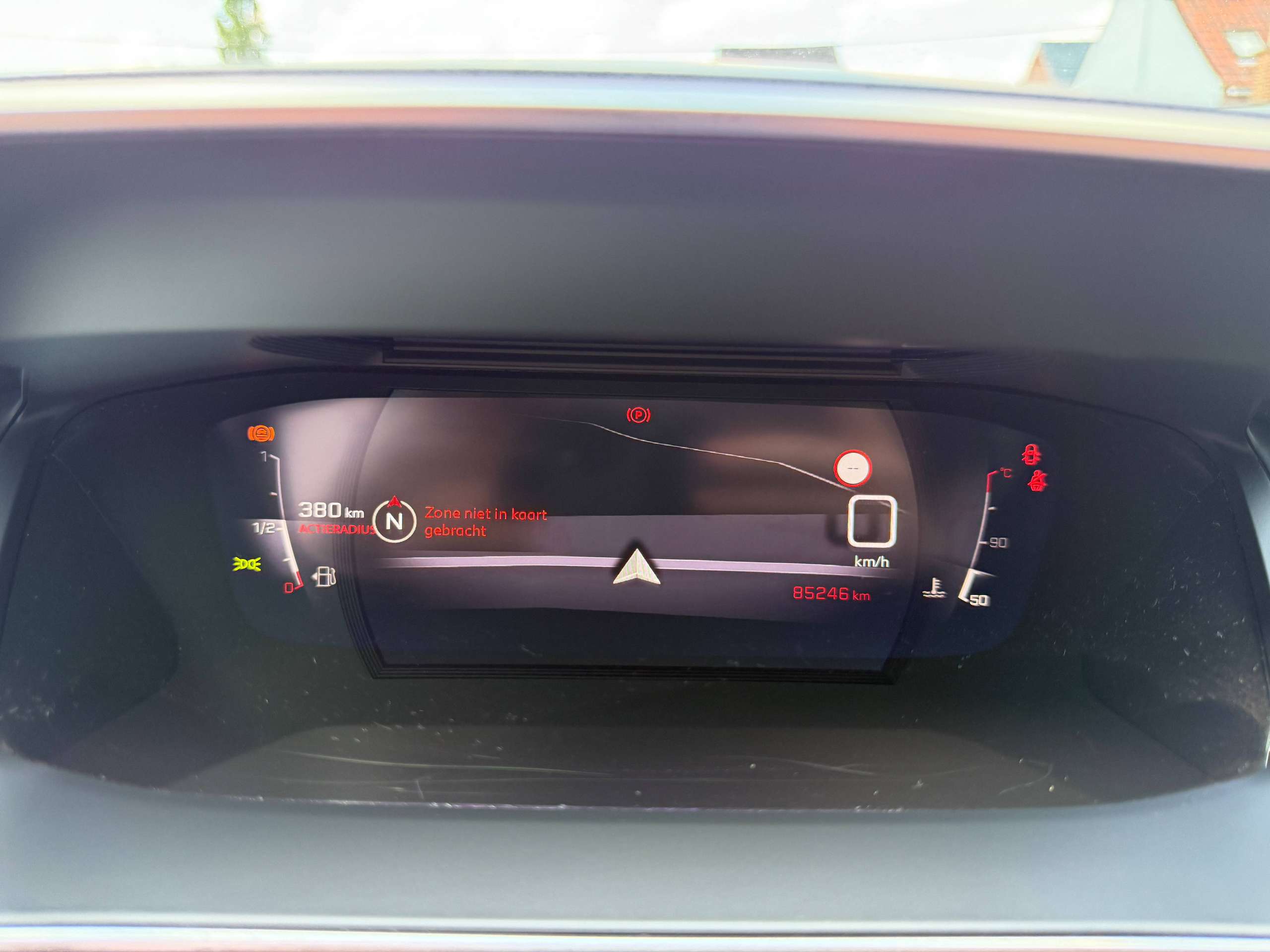 9a90609b-f2e7-47cb-abcc-dad566ed800c16-peugeot-2008-1-2i-allure-navigatie-leder-camera-carplay-full-led-lane-assist.jpg