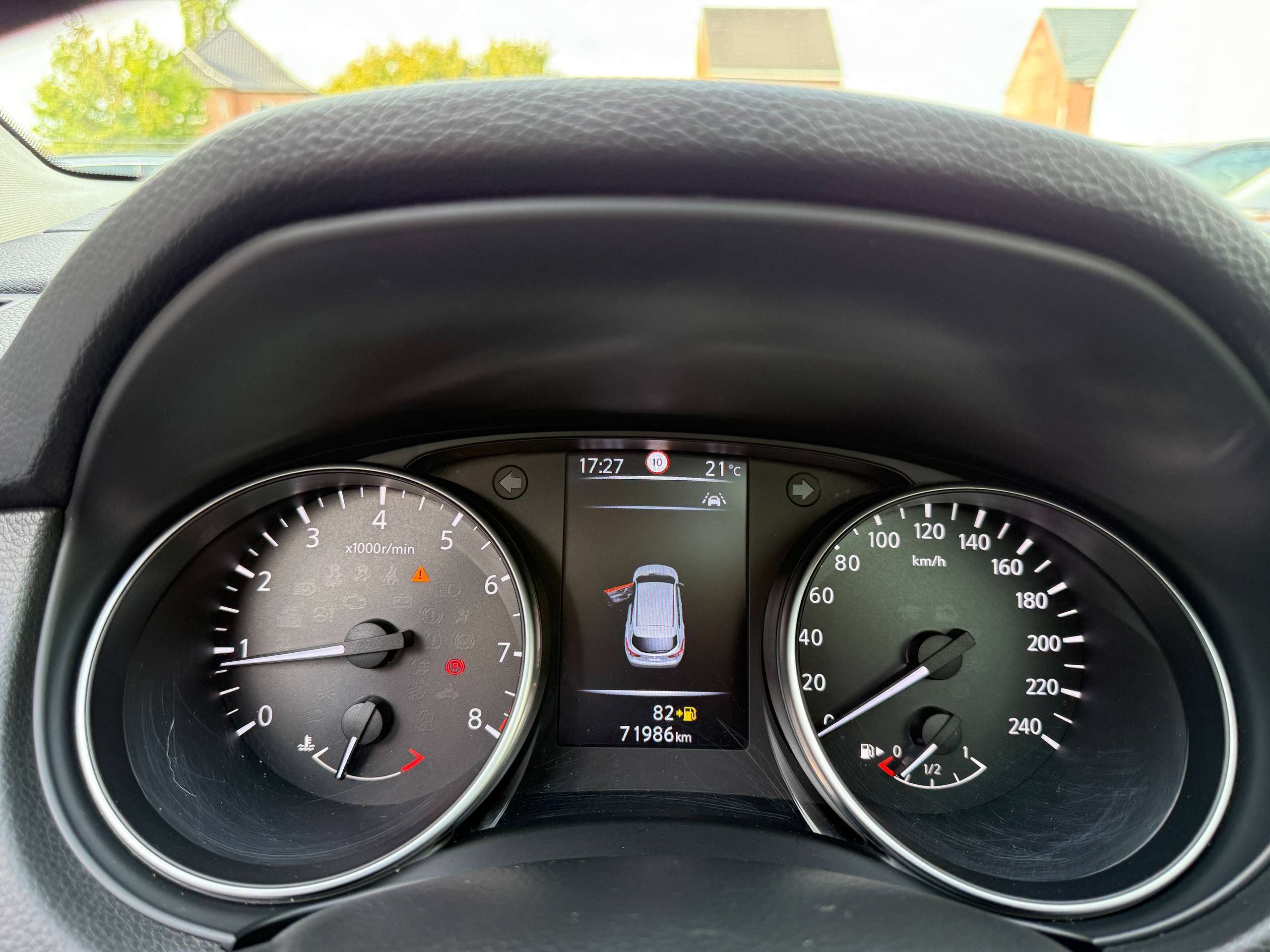 9d910270-d533-4b14-b3a8-8f4938a57df719-nissan-qashqai-1-2i-115pk-navigatie-360-camera-panorama-dak-bluetooth-pdc-led.jpg