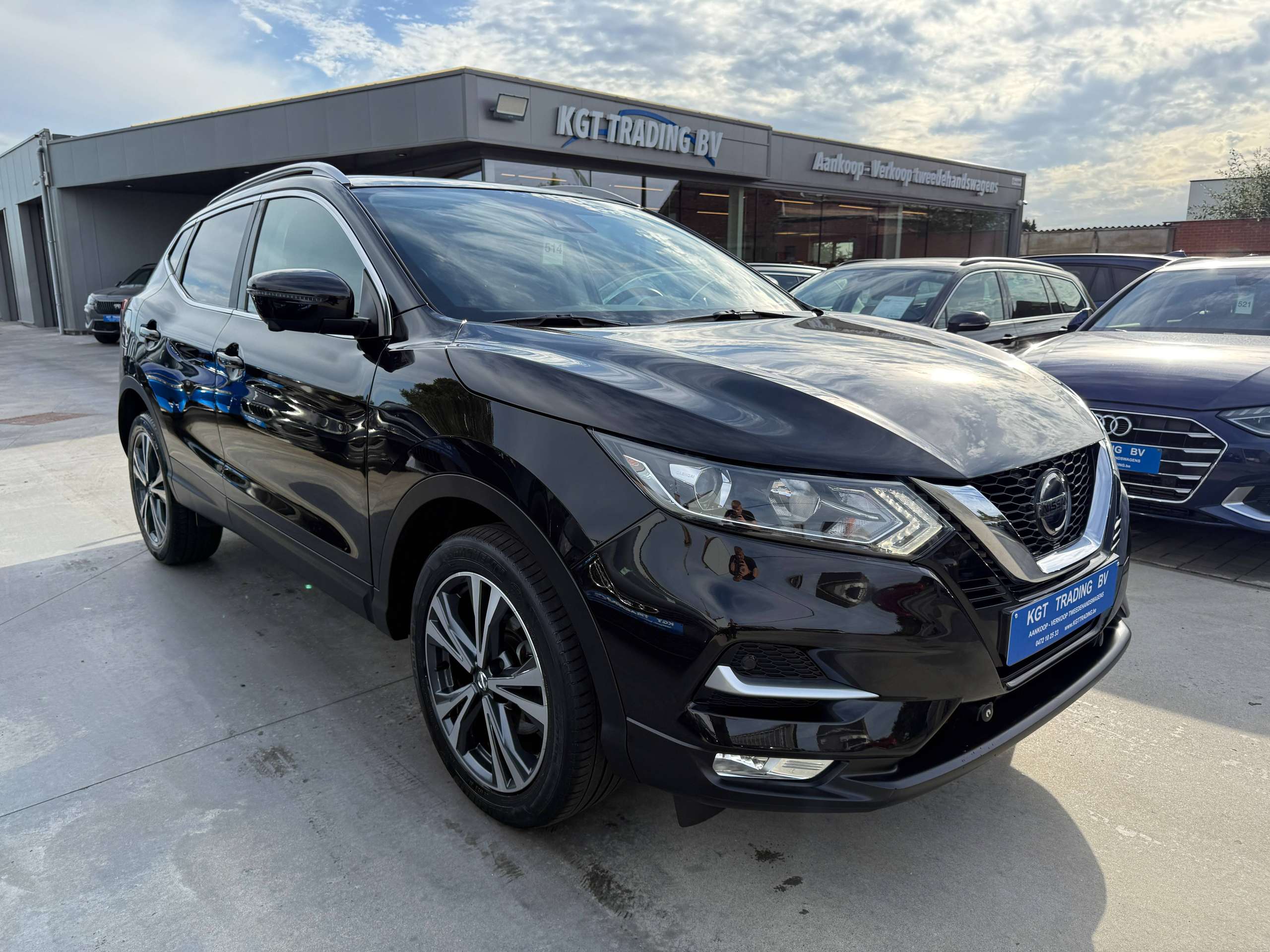 9d910270-d533-4b14-b3a8-8f4938a57df73-nissan-qashqai-1-2i-115pk-navigatie-360-camera-panorama-dak-bluetooth-pdc-led.jpg