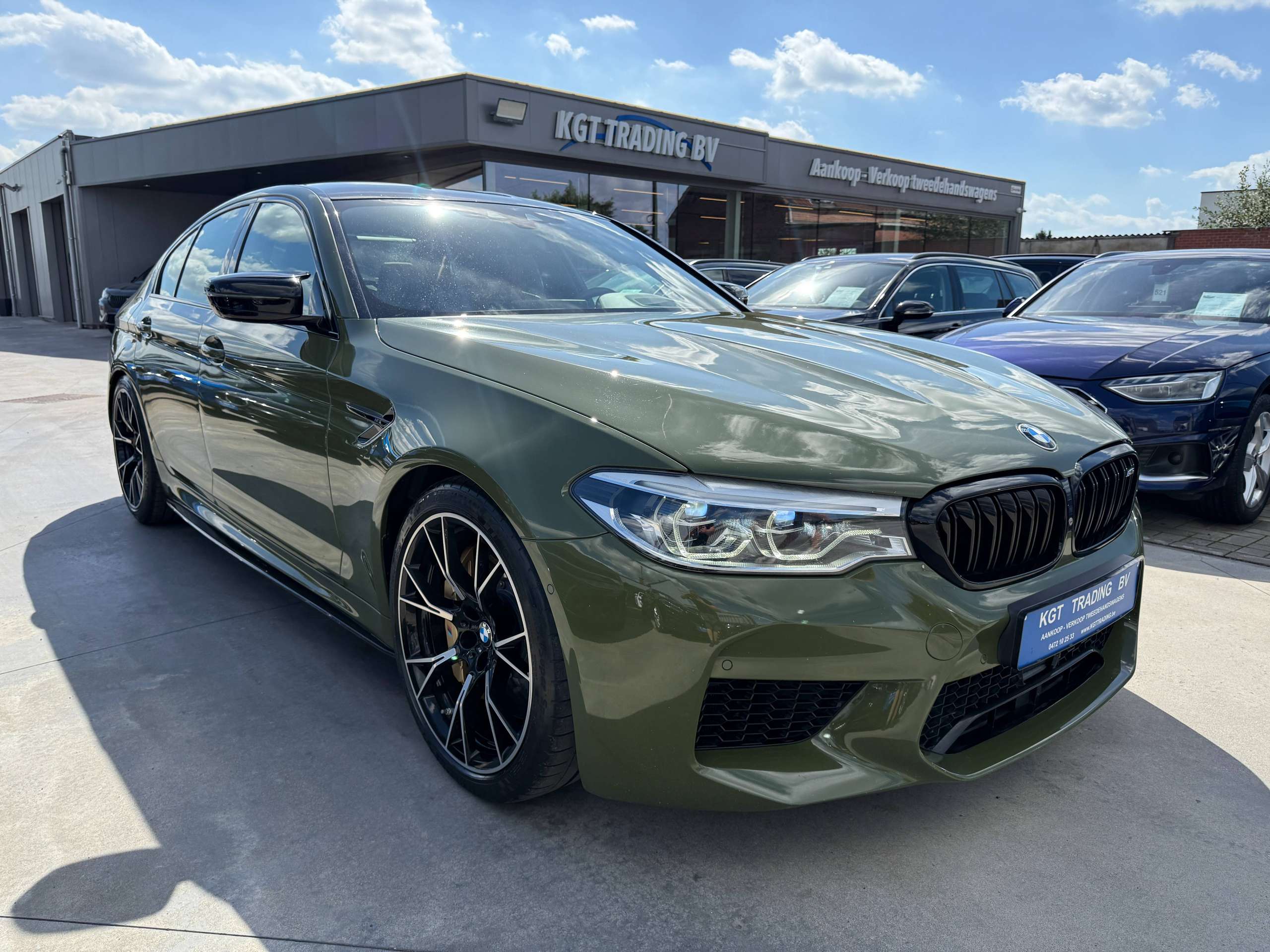 9f30ac9f-066e-4b50-bcc6-ec60099ab1703-bmw-m5-4-4as-v8-competition-keramisch-urban-green-bowerswilkins-carbon-full-full.jpg