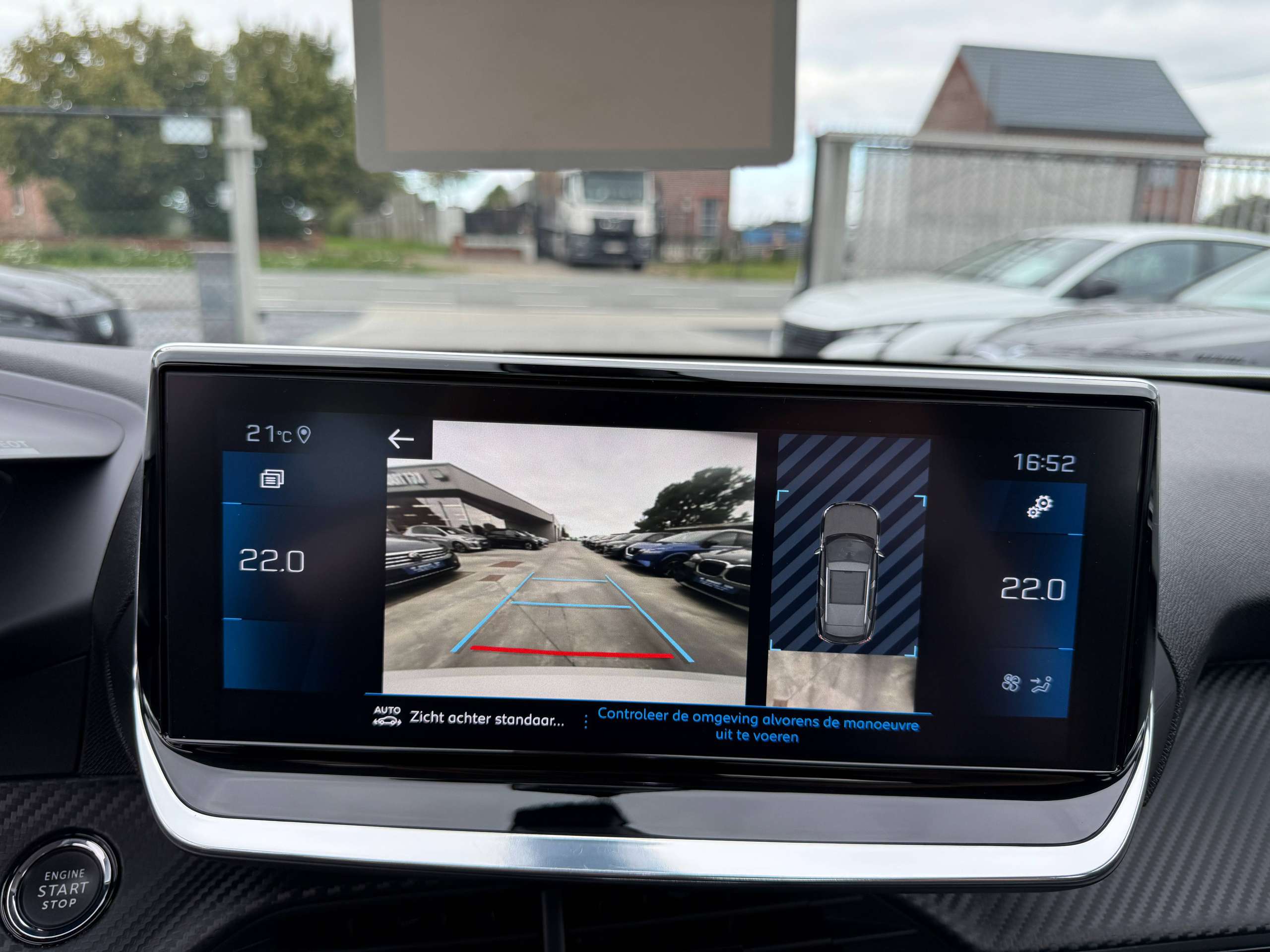 a3c8d761-ae3f-4f1c-b1b3-c14df6ed775c22-peugeot-2008-1-2i-allure-navigatie-leder-camera-carplay-full-led-lane-assist.jpg