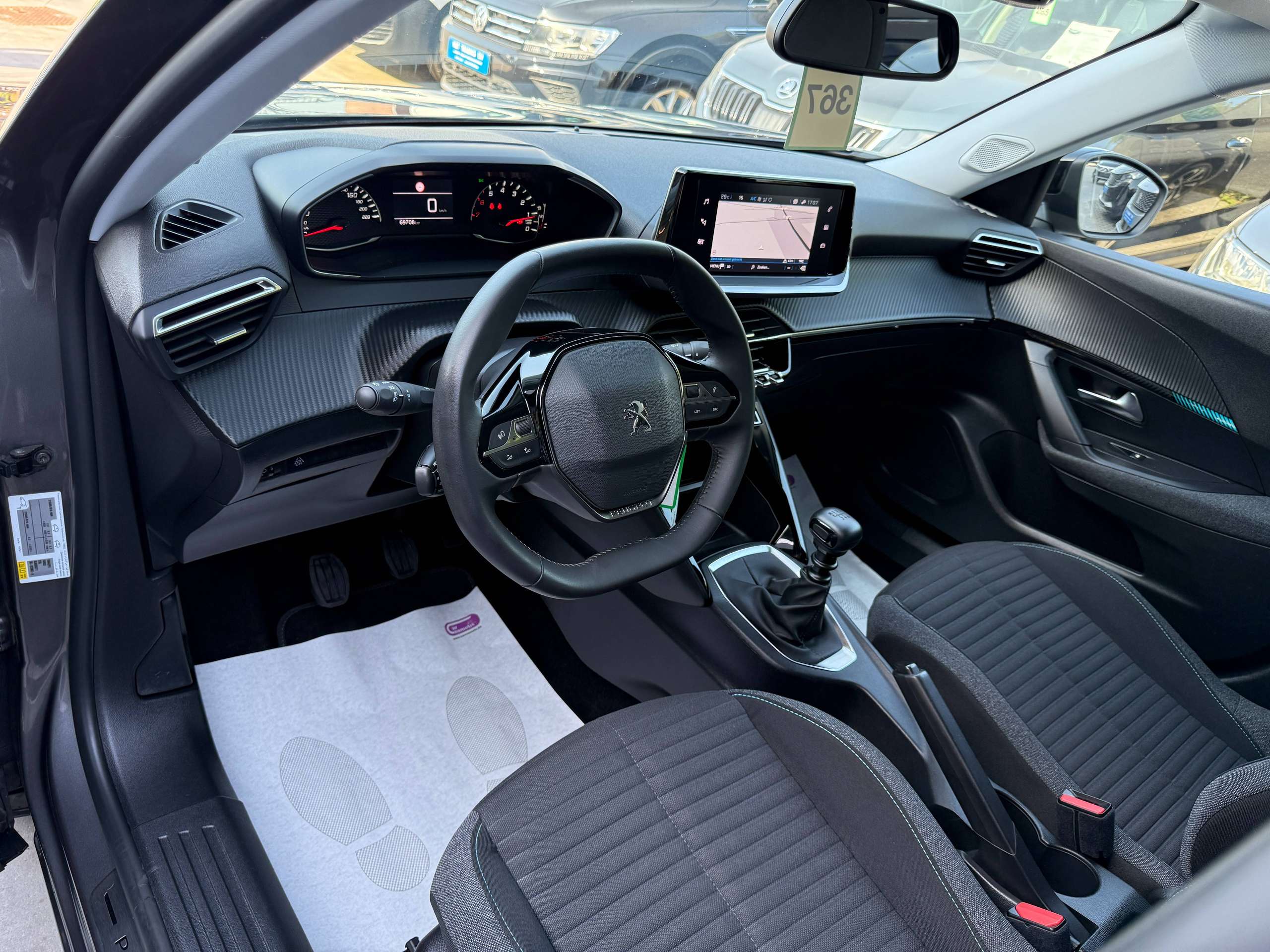 b8bd58fb-d71b-4690-b07b-7905ebe91ce911-peugeot-2008-1-2i-style-navigatie-camera-full-led-carplay-pdc-alu.jpg