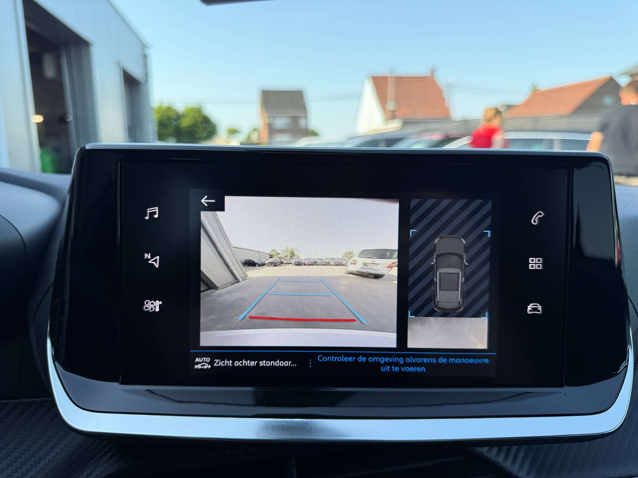 b8bd58fb-d71b-4690-b07b-7905ebe91ce918-peugeot-2008-1-2i-style-navigatie-camera-full-led-carplay-pdc-alu.jpg