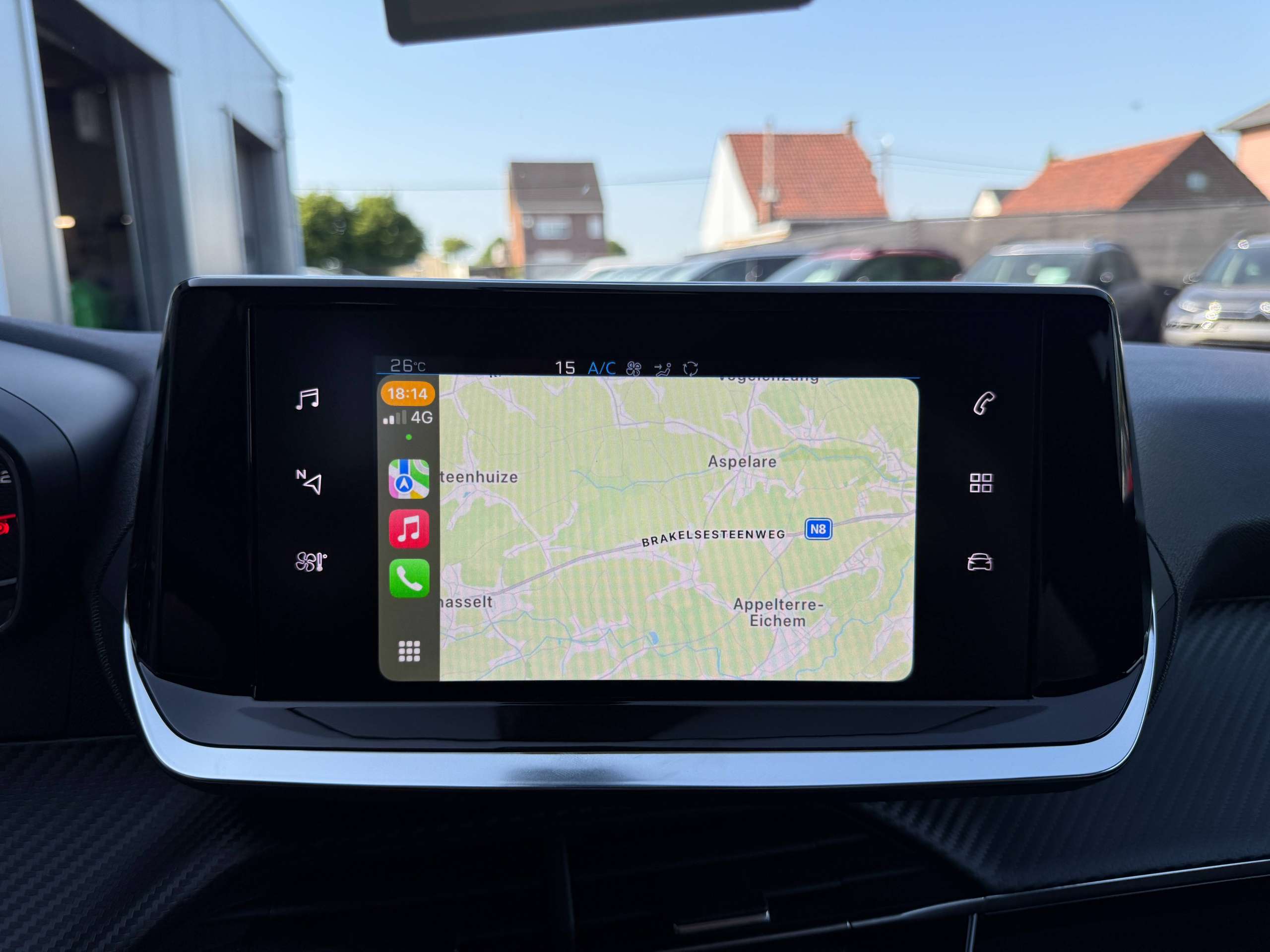 b8bd58fb-d71b-4690-b07b-7905ebe91ce925-peugeot-2008-1-2i-style-navigatie-camera-full-led-carplay-pdc-alu.jpg