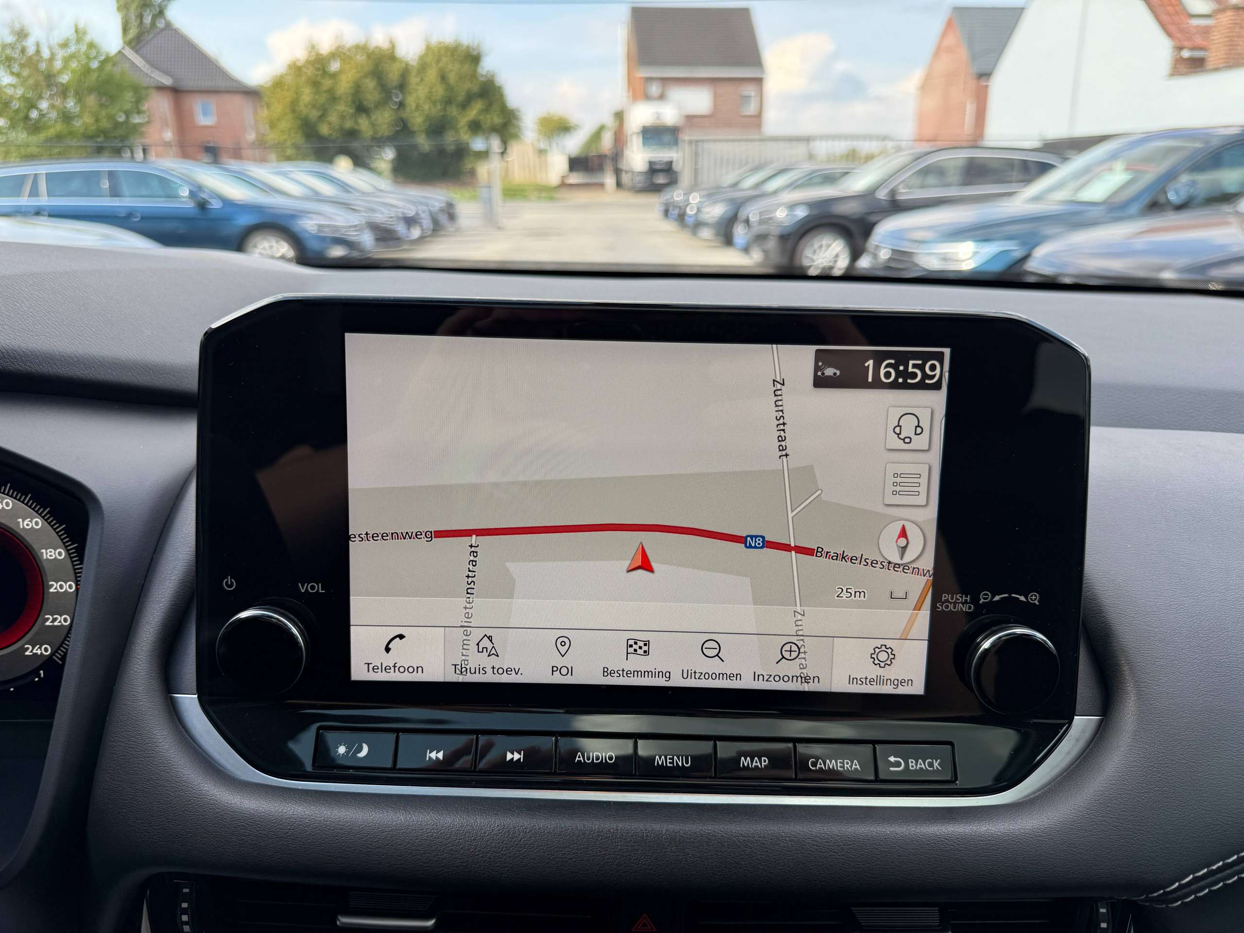 c0a87c58-b373-4c1b-8716-a2d356f3788820-nissan-qashqai-1-3-dig-t-mhev-automaat-navigatie-360-camera-pano-dak-full-led-carplay.jpg