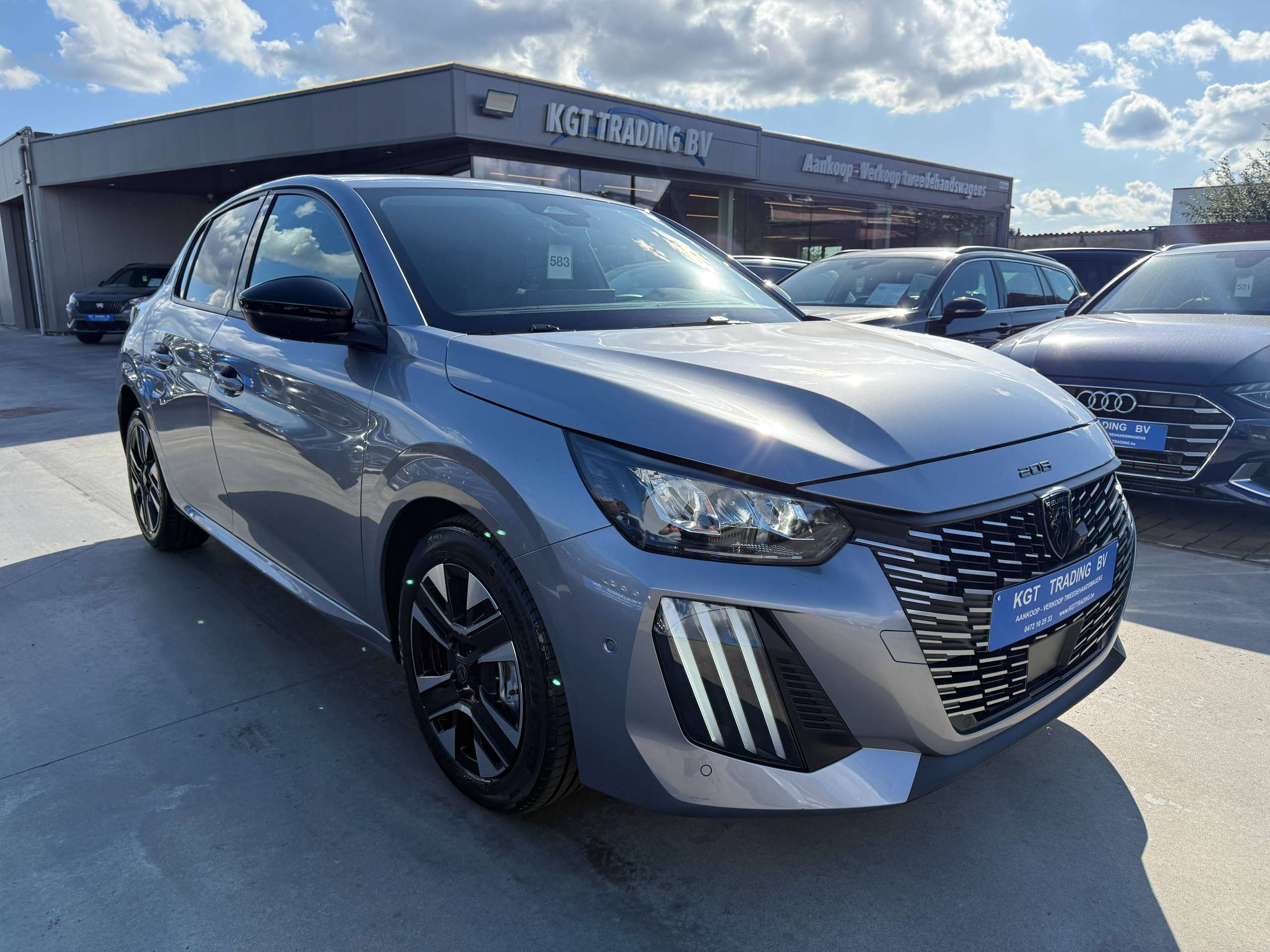 c2f18bf4-9091-4795-ae93-4387b2a1f1f53-peugeot-208-1-2i-turbo-360-camera-dode-hoek-navigatie-leder-full-led-carplay.jpg