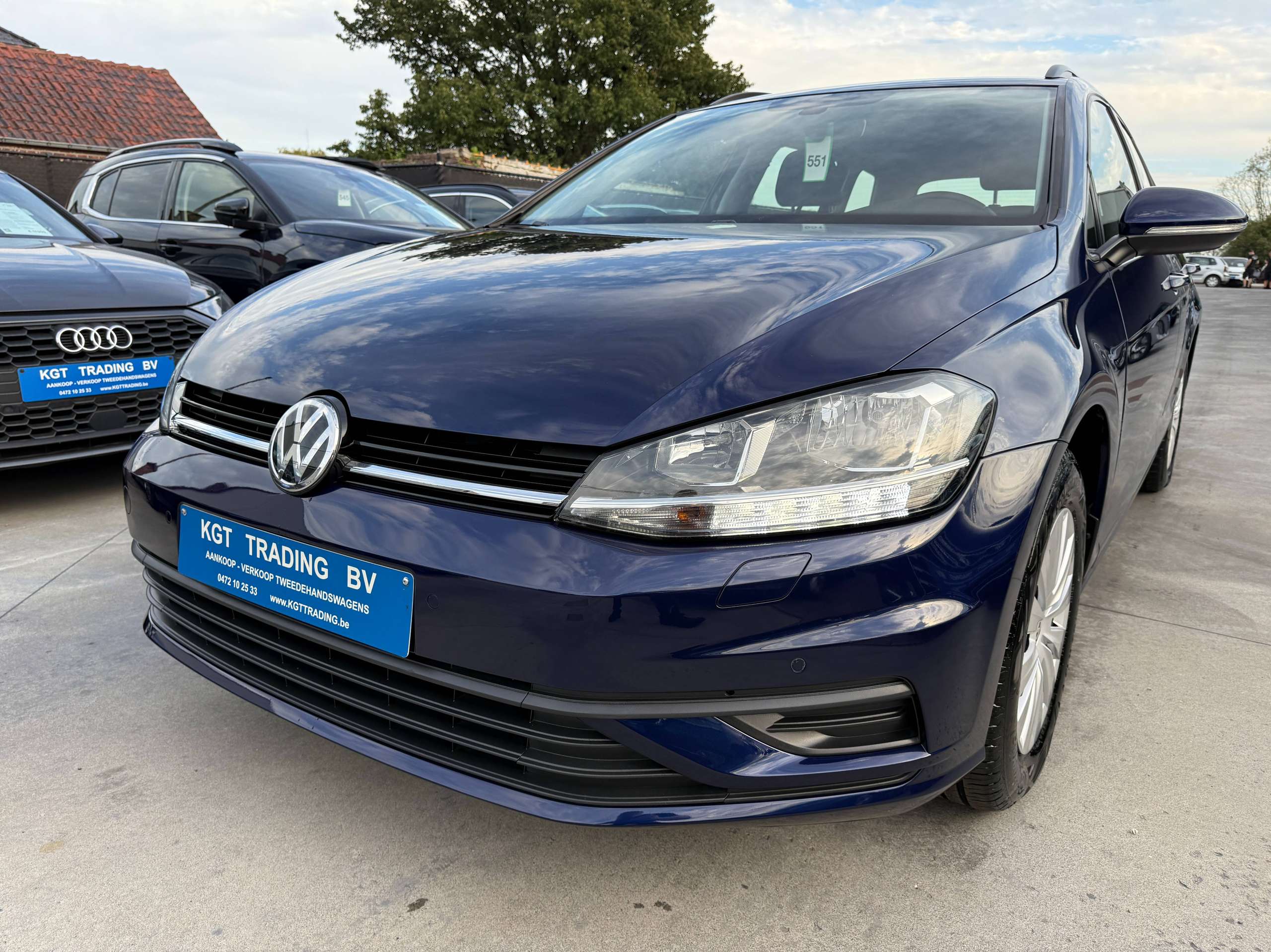 c3402c94-b849-43b7-9298-5096630f0f3510-volkswagen-golf-variant-1-0-tsi-115pk-navigatie-carplay-zetelverwarming-pdc-led-carpass.jpg