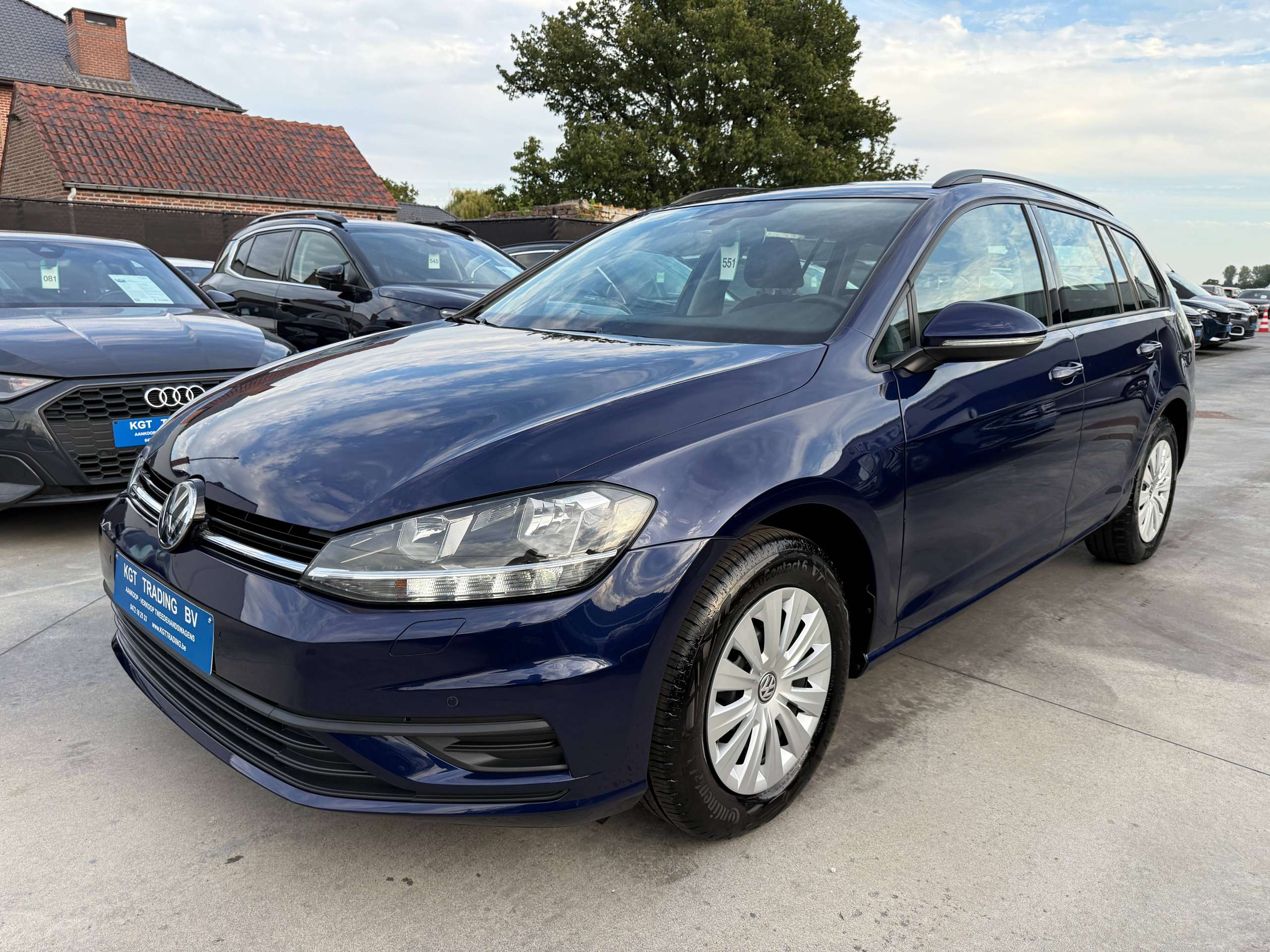 c3402c94-b849-43b7-9298-5096630f0f359-volkswagen-golf-variant-1-0-tsi-115pk-navigatie-carplay-zetelverwarming-pdc-led-carpass.jpg