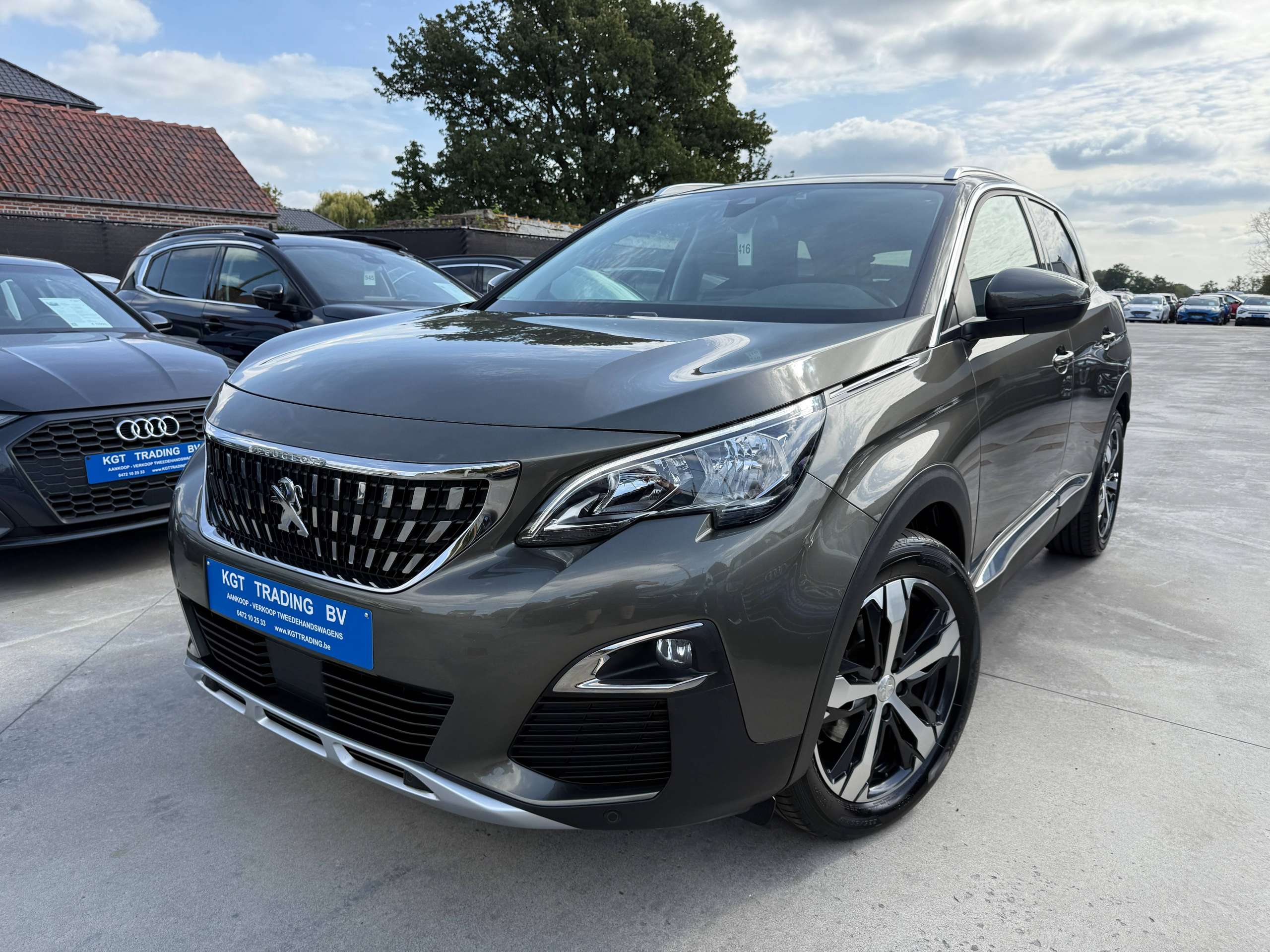 ca2dd889-8130-4641-a4d8-51604c199c951-peugeot-3008-1-2i-130pk-allure-navigatie-leder-carplay-camera-grip-control-led.jpg