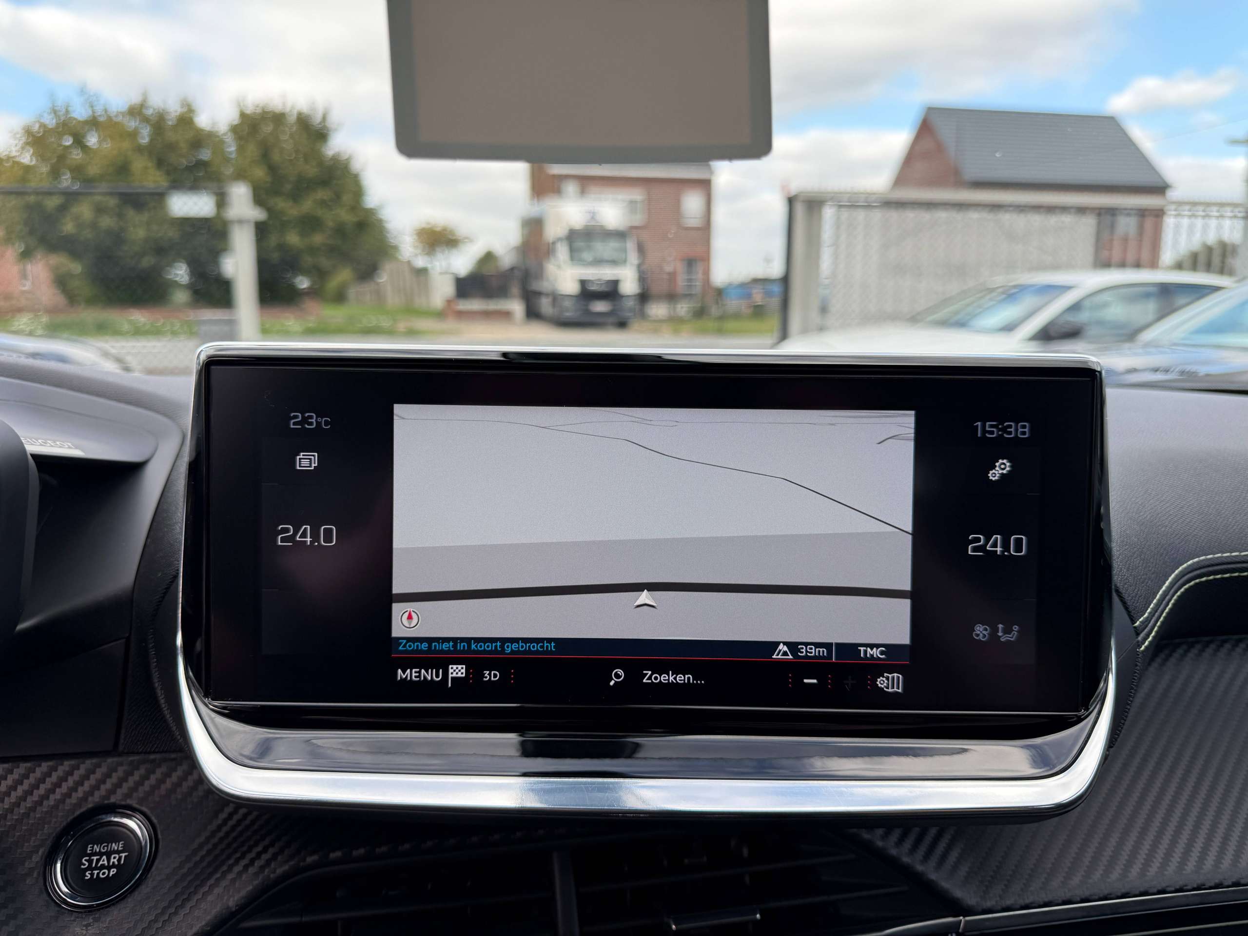 d043957c-28e5-4a7c-addd-2aefb086010f21-peugeot-2008-1-2i-130pk-gt-line-camera-leder-navigatie-carplay-full-led-bluetooth.jpg