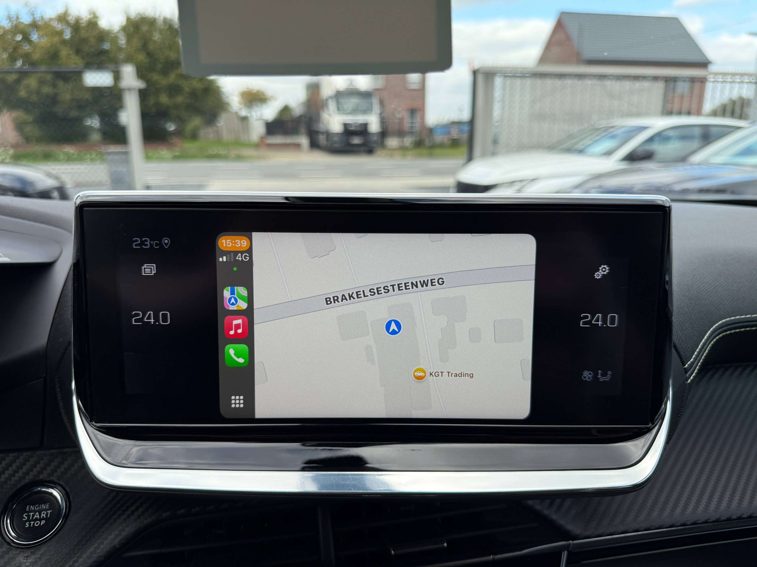 d043957c-28e5-4a7c-addd-2aefb086010f29-peugeot-2008-1-2i-130pk-gt-line-camera-leder-navigatie-carplay-full-led-bluetooth.jpg