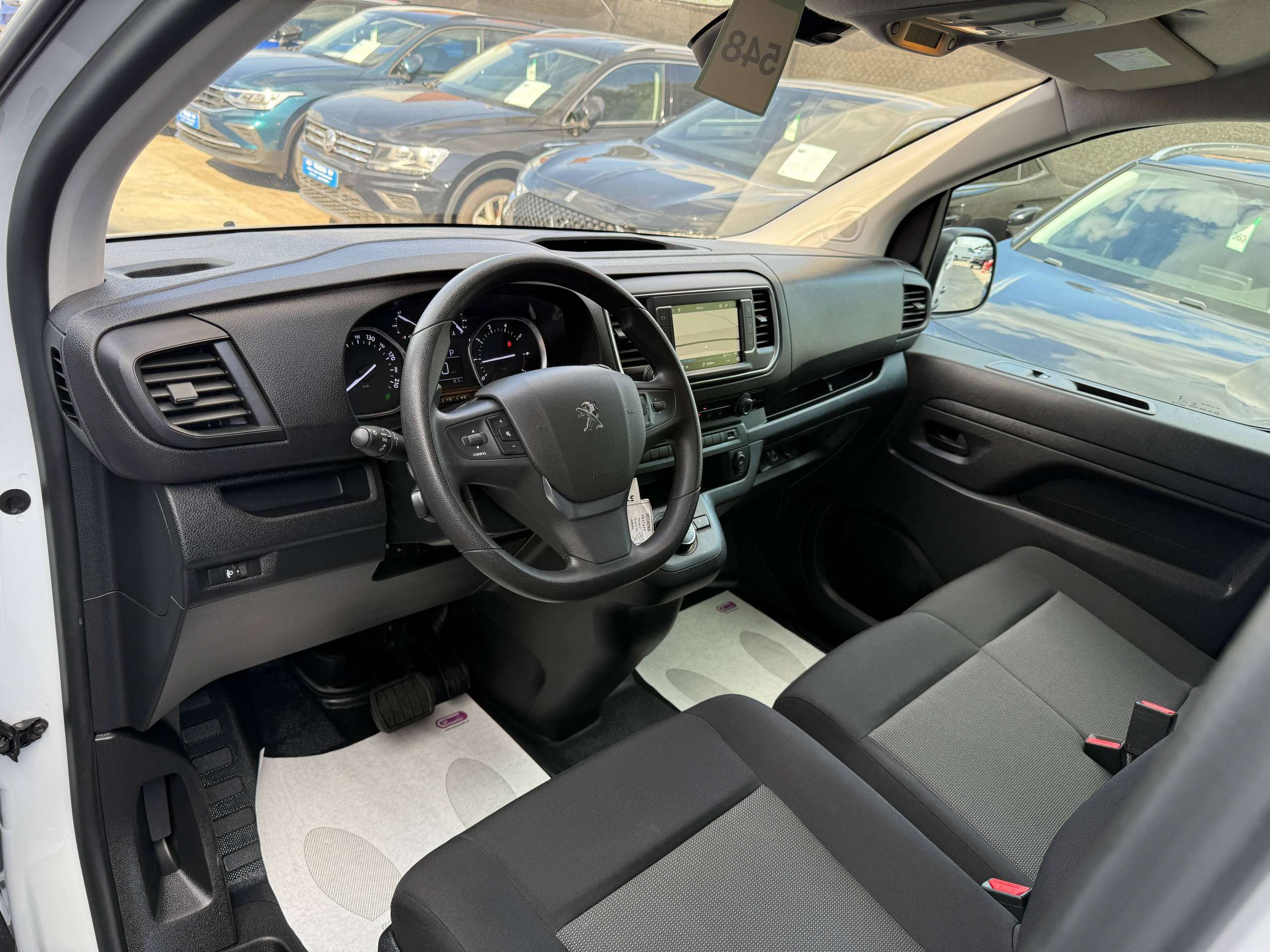 d30a0993-14e7-473d-b8cb-c63f79e3047613-peugeot-expert-2-0-bluehdi-3-zit-automaat-navigatie-camera-dode-hoek-adaptieve-cruise-control.jpg