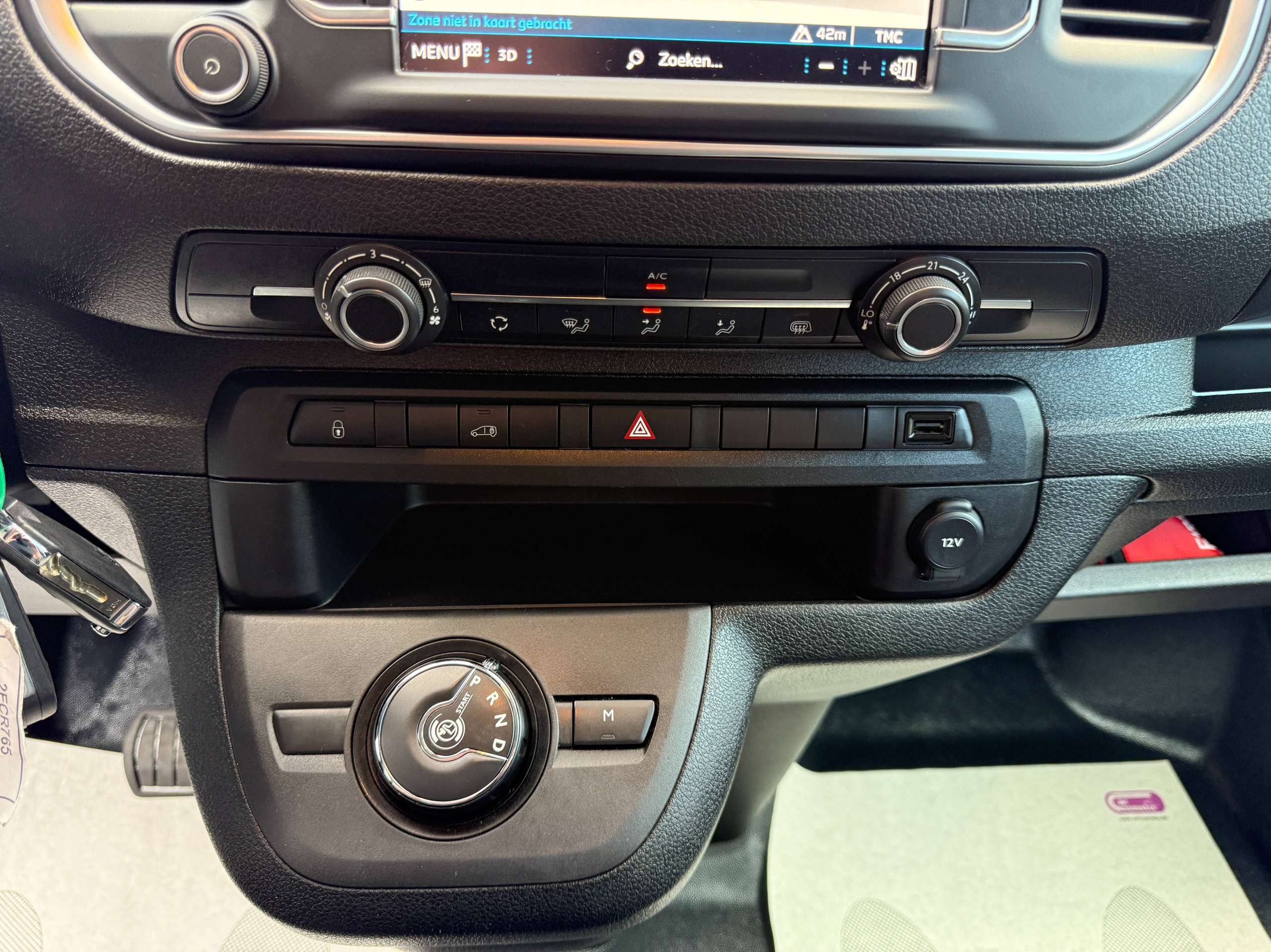 d30a0993-14e7-473d-b8cb-c63f79e3047621-peugeot-expert-2-0-bluehdi-3-zit-automaat-navigatie-camera-dode-hoek-adaptieve-cruise-control.jpg