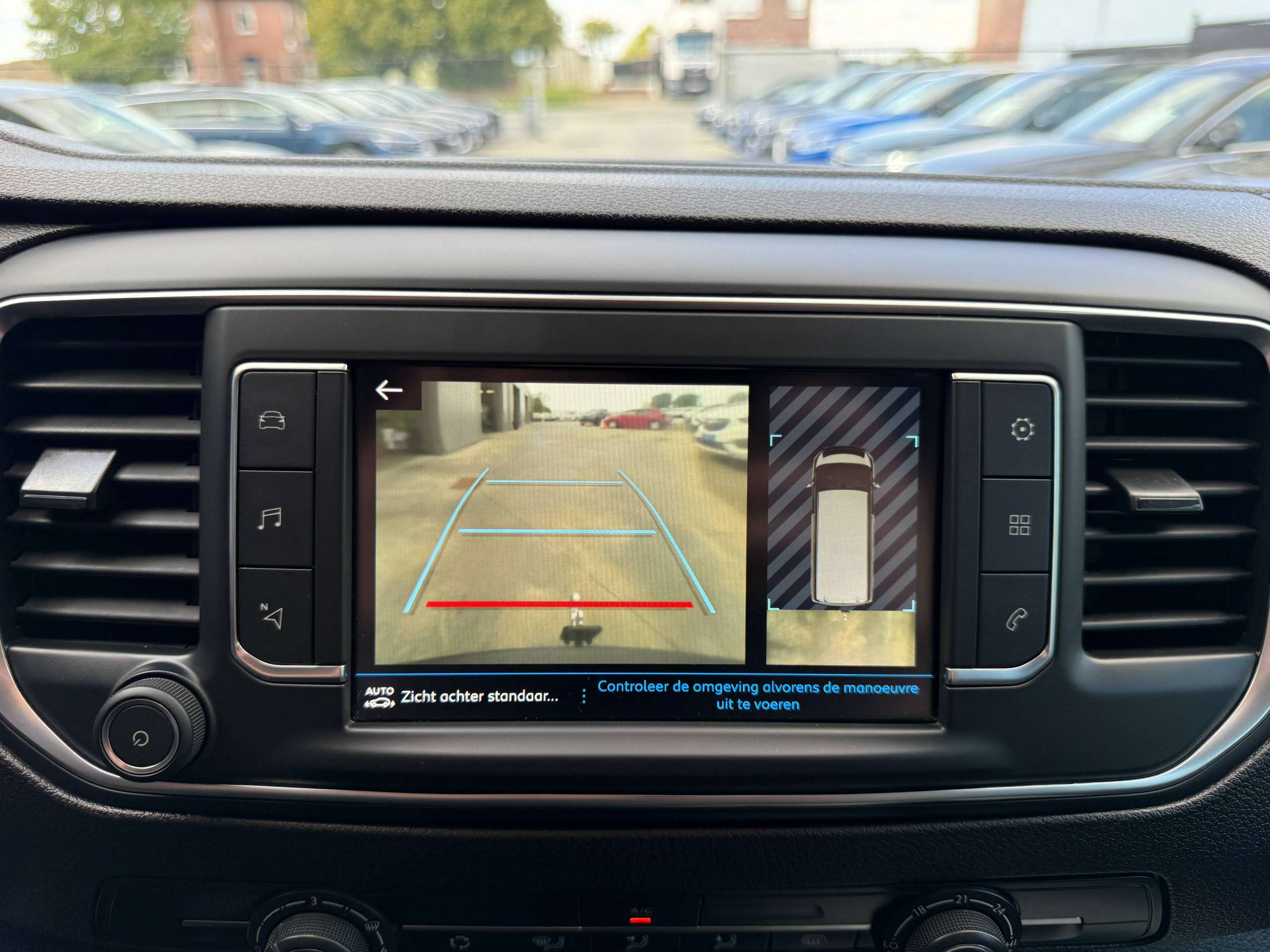 d30a0993-14e7-473d-b8cb-c63f79e3047622-peugeot-expert-2-0-bluehdi-3-zit-automaat-navigatie-camera-dode-hoek-adaptieve-cruise-control.jpg
