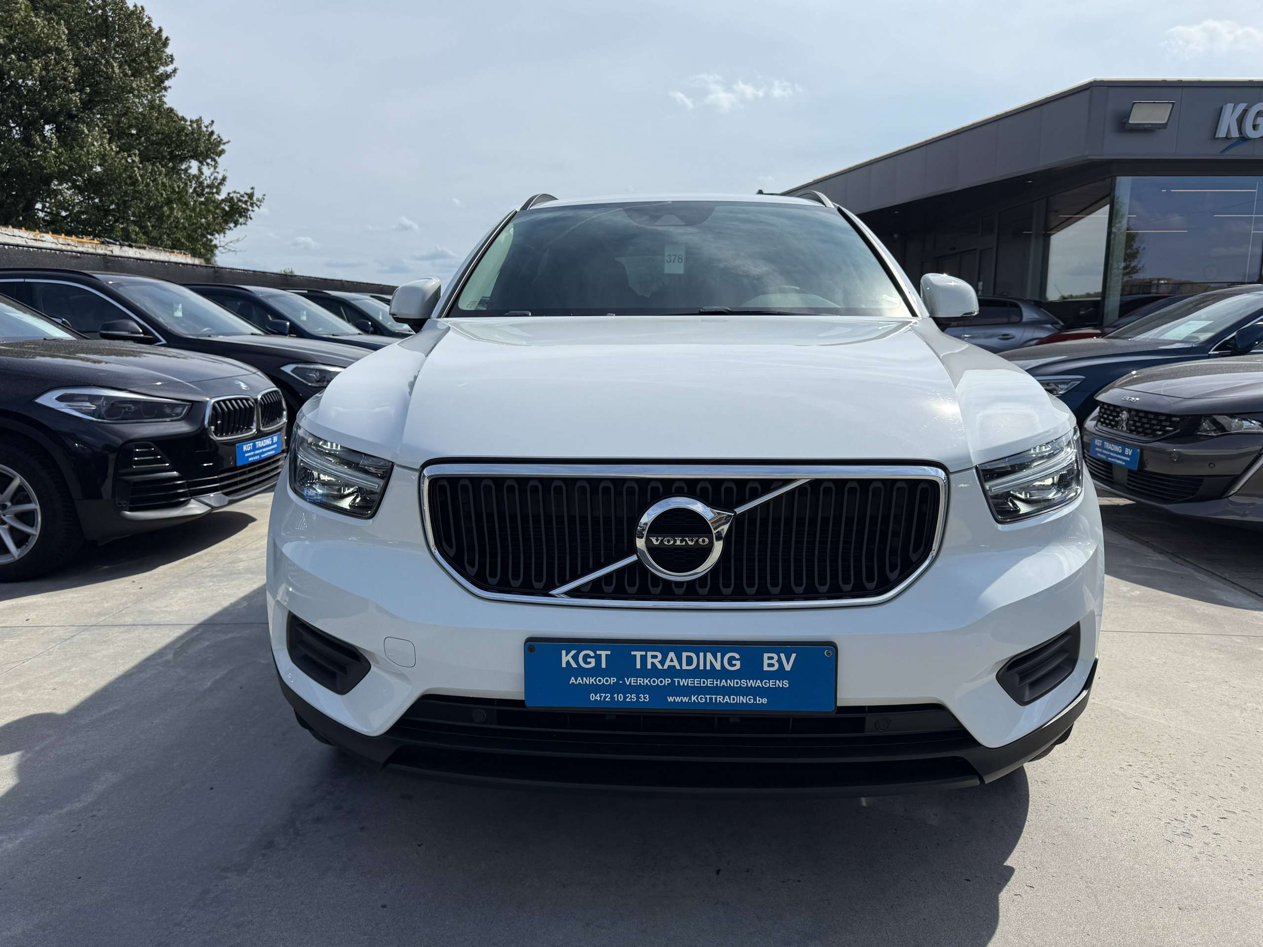d6a30329-4619-4a69-bb38-1d83241d32fc2-volvo-xc40-1-5-t2-129pk-navigatie-full-led-bluetooth-dab-pdc-carpass.jpg