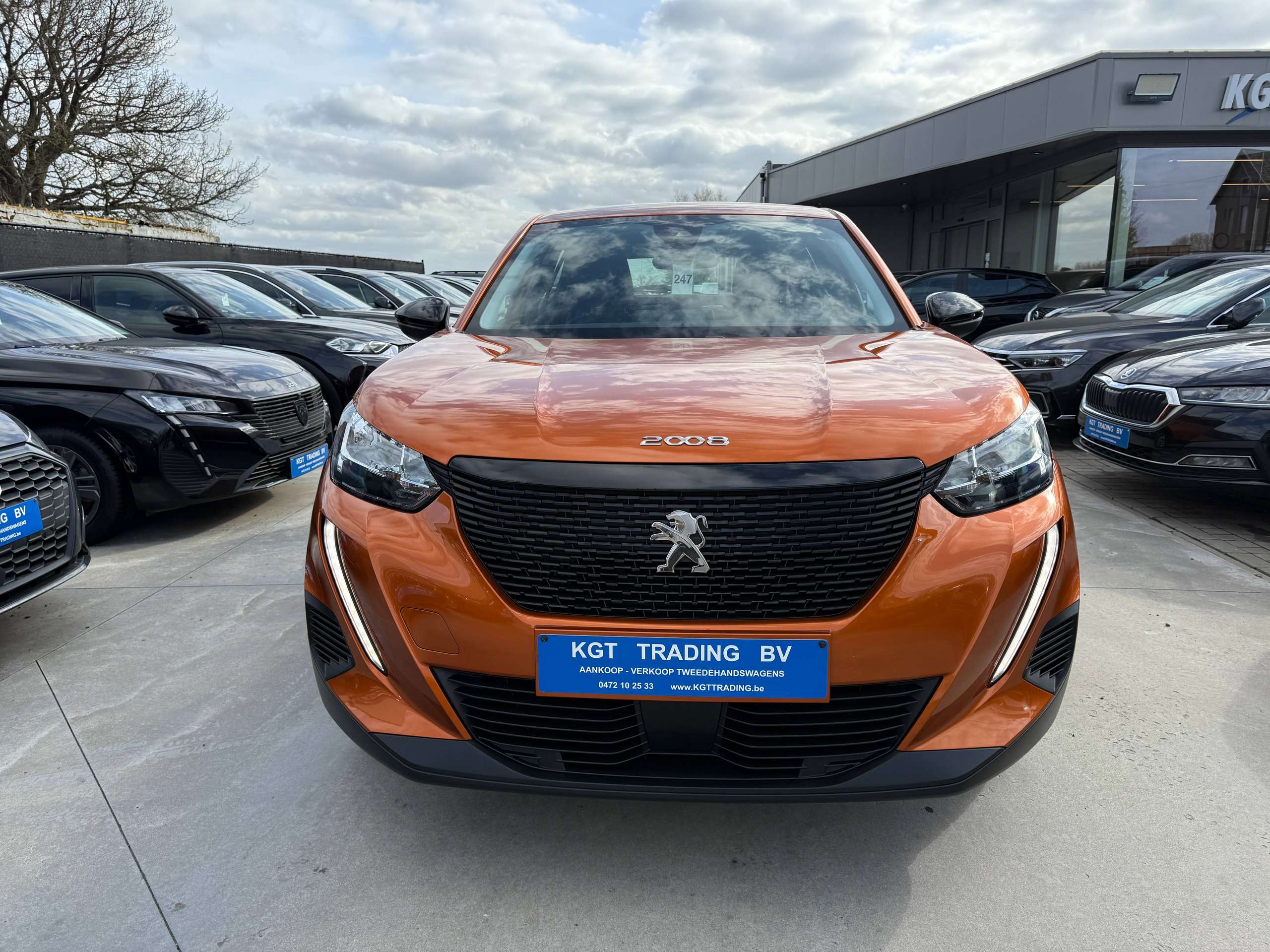 d6e53ff9-f4c5-41b6-9c05-03da214035ec2-peugeot-2008-1-2i-101pk-navigatie-carplay-pdc-bluetooth-led-a-c.jpg
