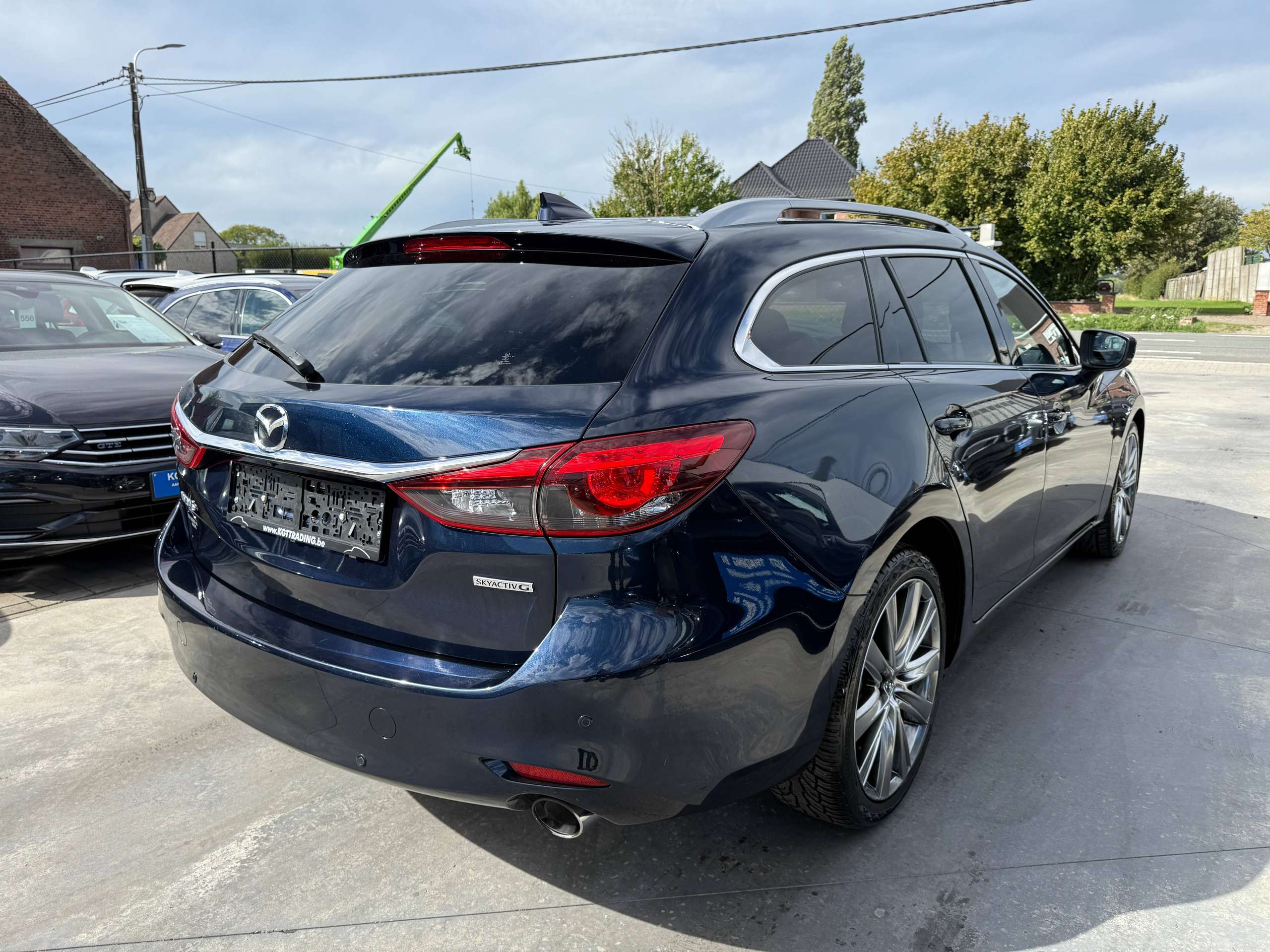 d7eab07e-9aa7-4360-8dd4-a79d222682ce5-mazda-6-2-0i-skyactiv-navigatie-leder-opendak-bose-carplay-360-camera-full-led.jpg