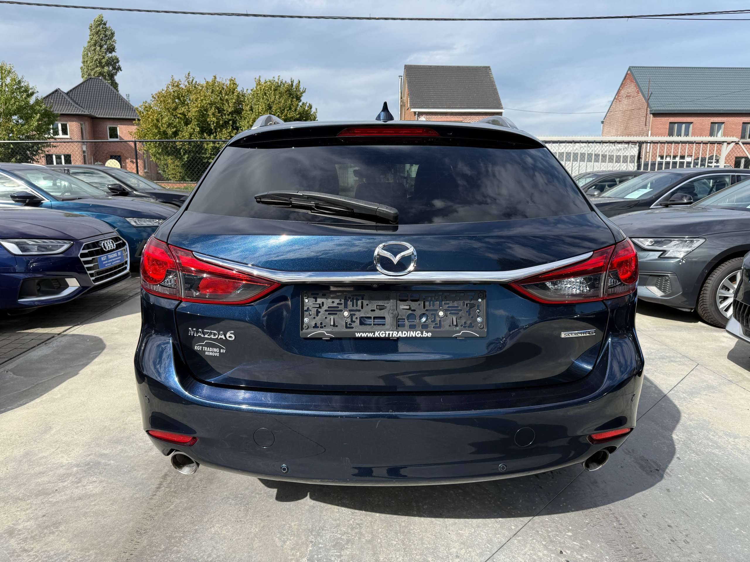 d7eab07e-9aa7-4360-8dd4-a79d222682ce6-mazda-6-2-0i-skyactiv-navigatie-leder-opendak-bose-carplay-360-camera-full-led.jpg