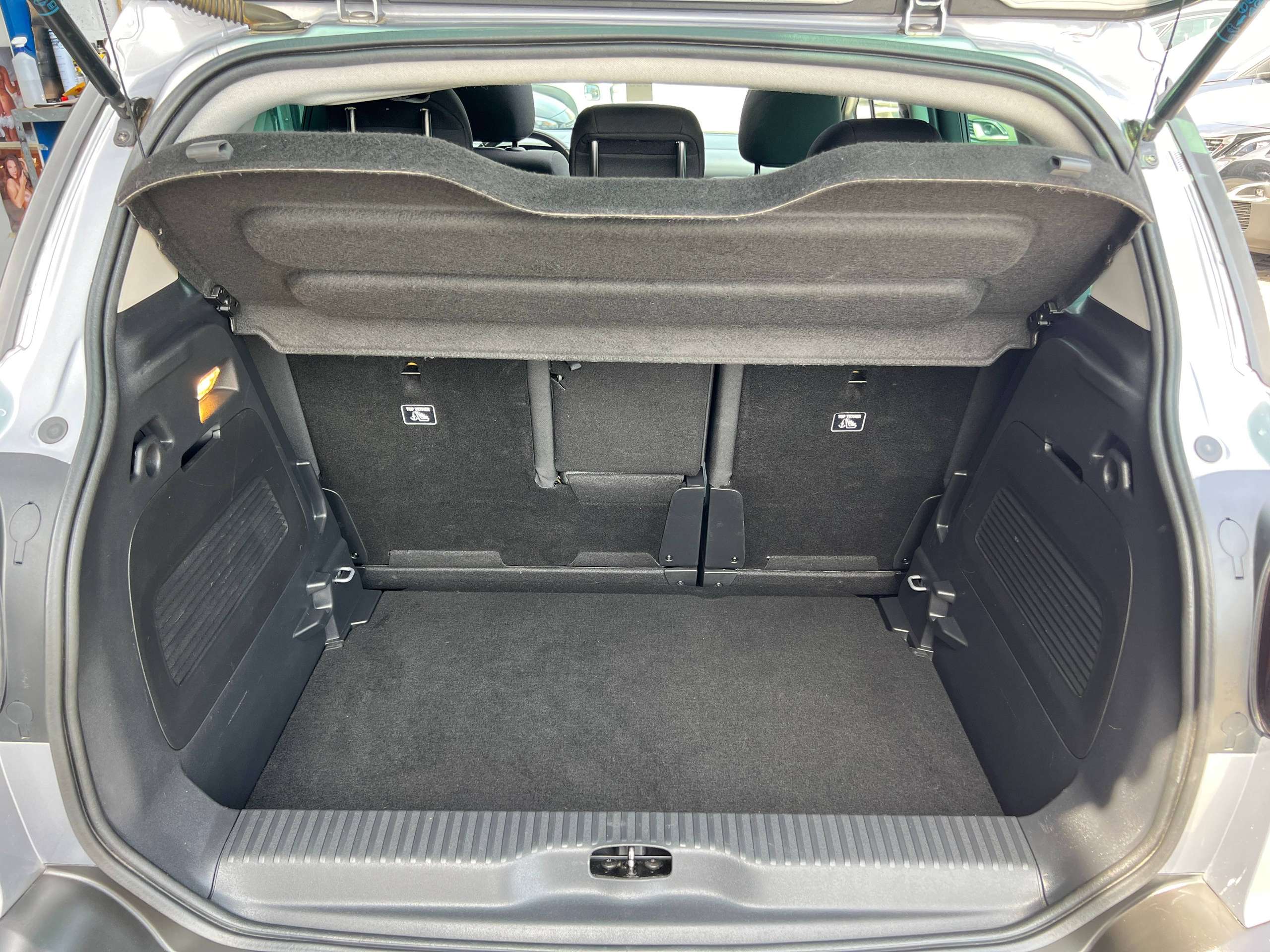 de433006-ffa9-4025-81af-560873a5ef6115-citroen-c3-aircross-1-2i-110pk-navigatie-opendak-carplay-pdc-bluetooth.jpg