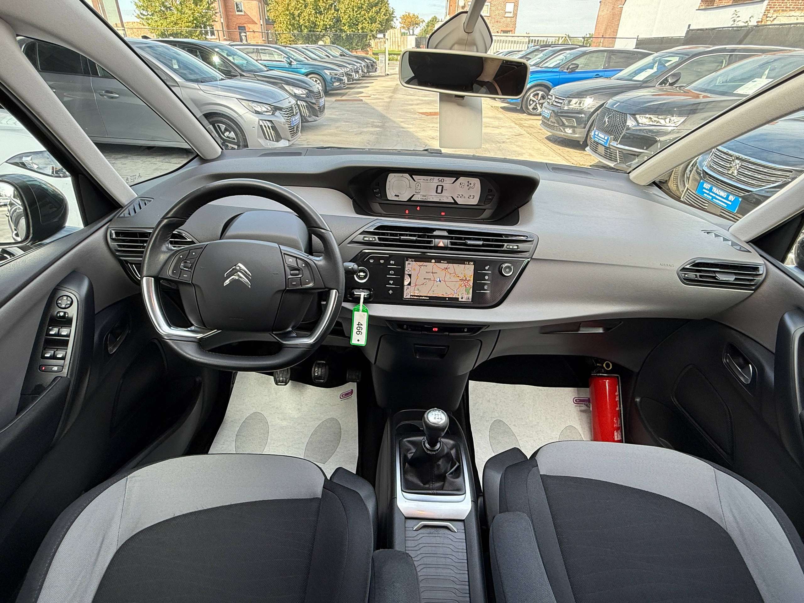 df9ecd55-9f3c-4103-95e6-8e51926e6e2d30-citroen-grand-c4-picasso-1-6-bluehdi-115pk-7-zetels-euro-6b-navigatie-bluetooth-pdc-led-trekhaak-alu.jpg