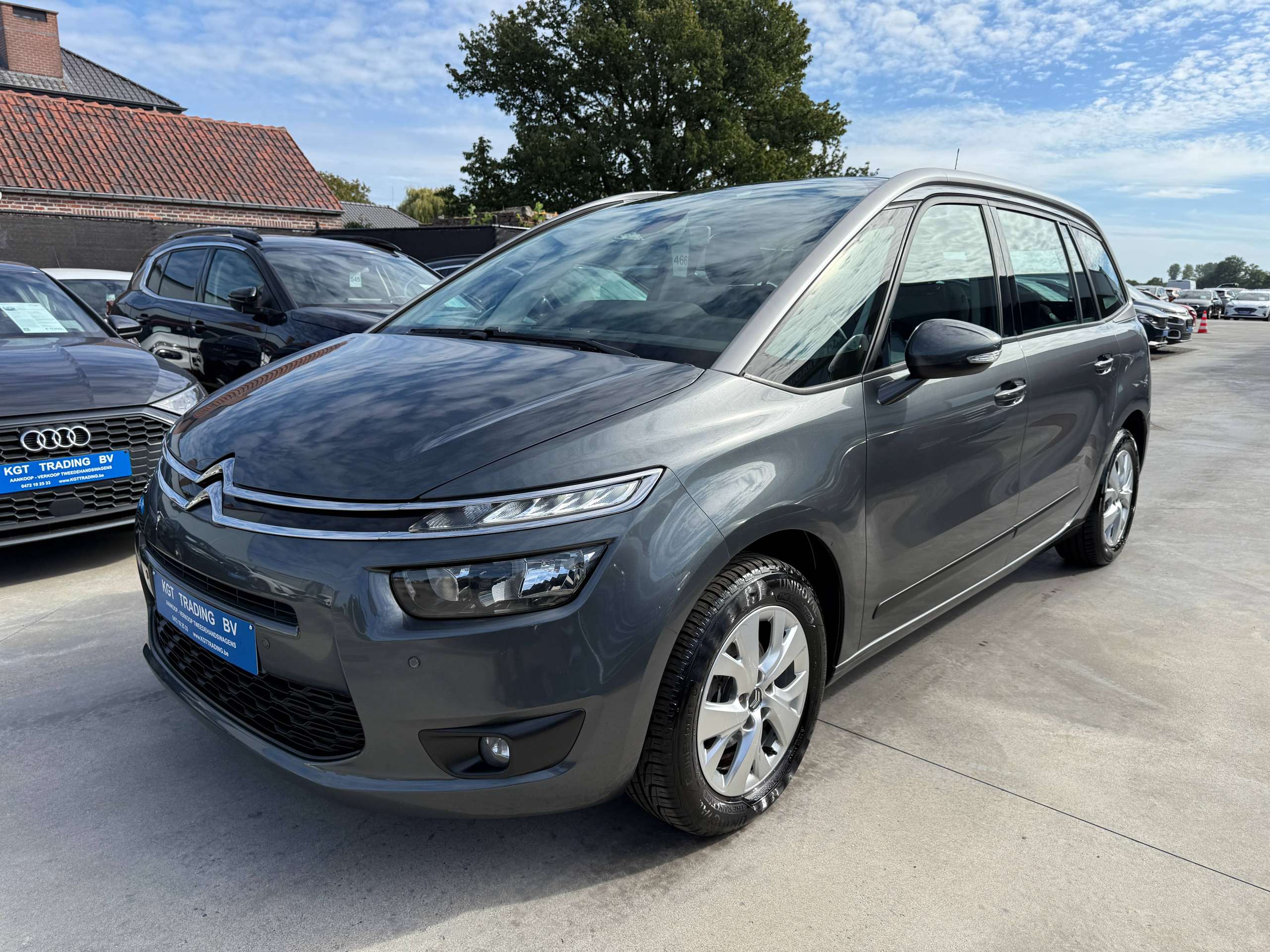 df9ecd55-9f3c-4103-95e6-8e51926e6e2d9-citroen-grand-c4-picasso-1-6-bluehdi-115pk-7-zetels-euro-6b-navigatie-bluetooth-pdc-led-trekhaak-alu.jpg