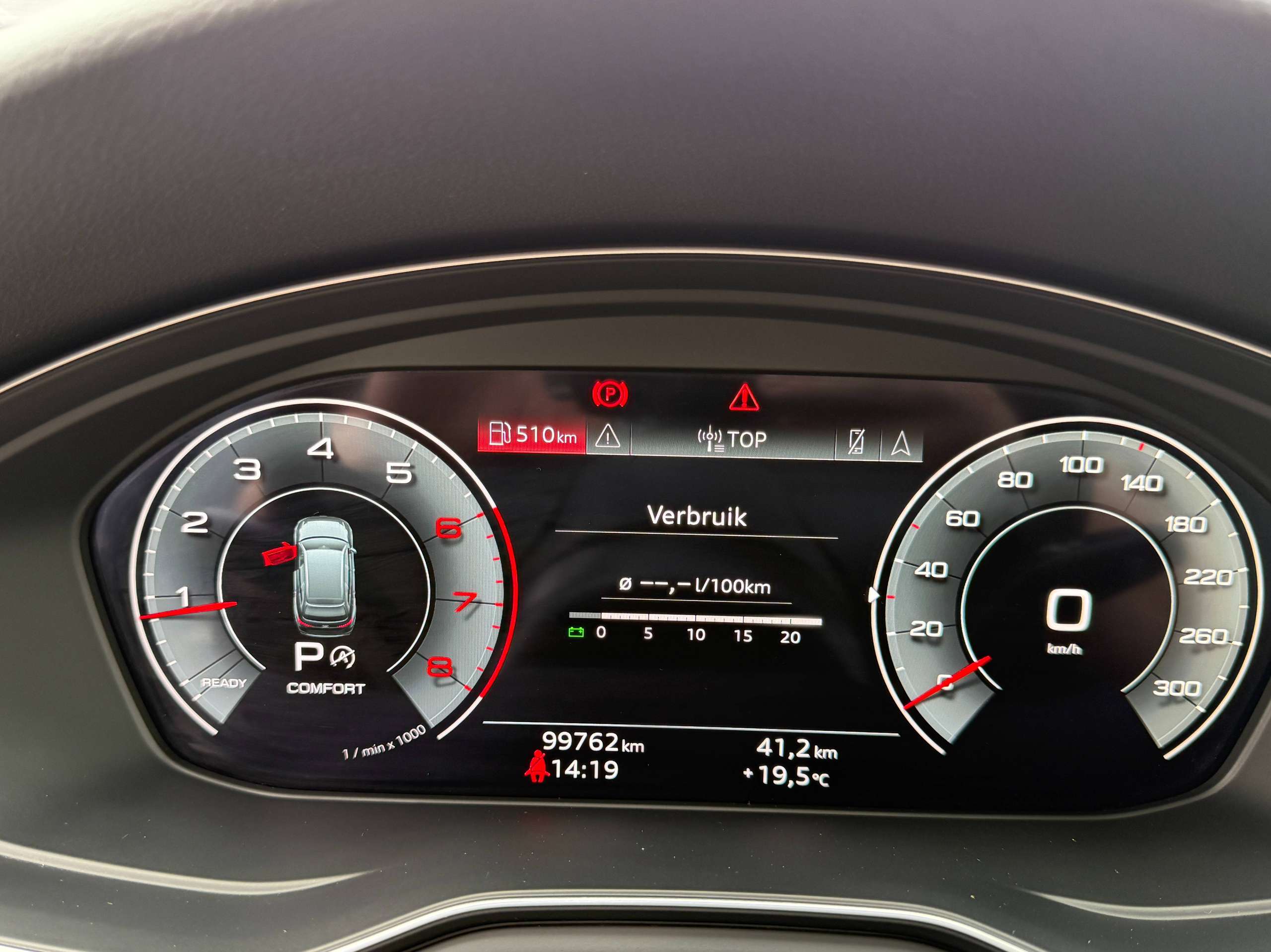 e904e365-1636-42f5-b181-dc96a7fa349921-audi-a4-avant-35-tfsi-automaat-navigatie-zwart-leder-sportzetels-trekhaak-full-led-carplay.jpg