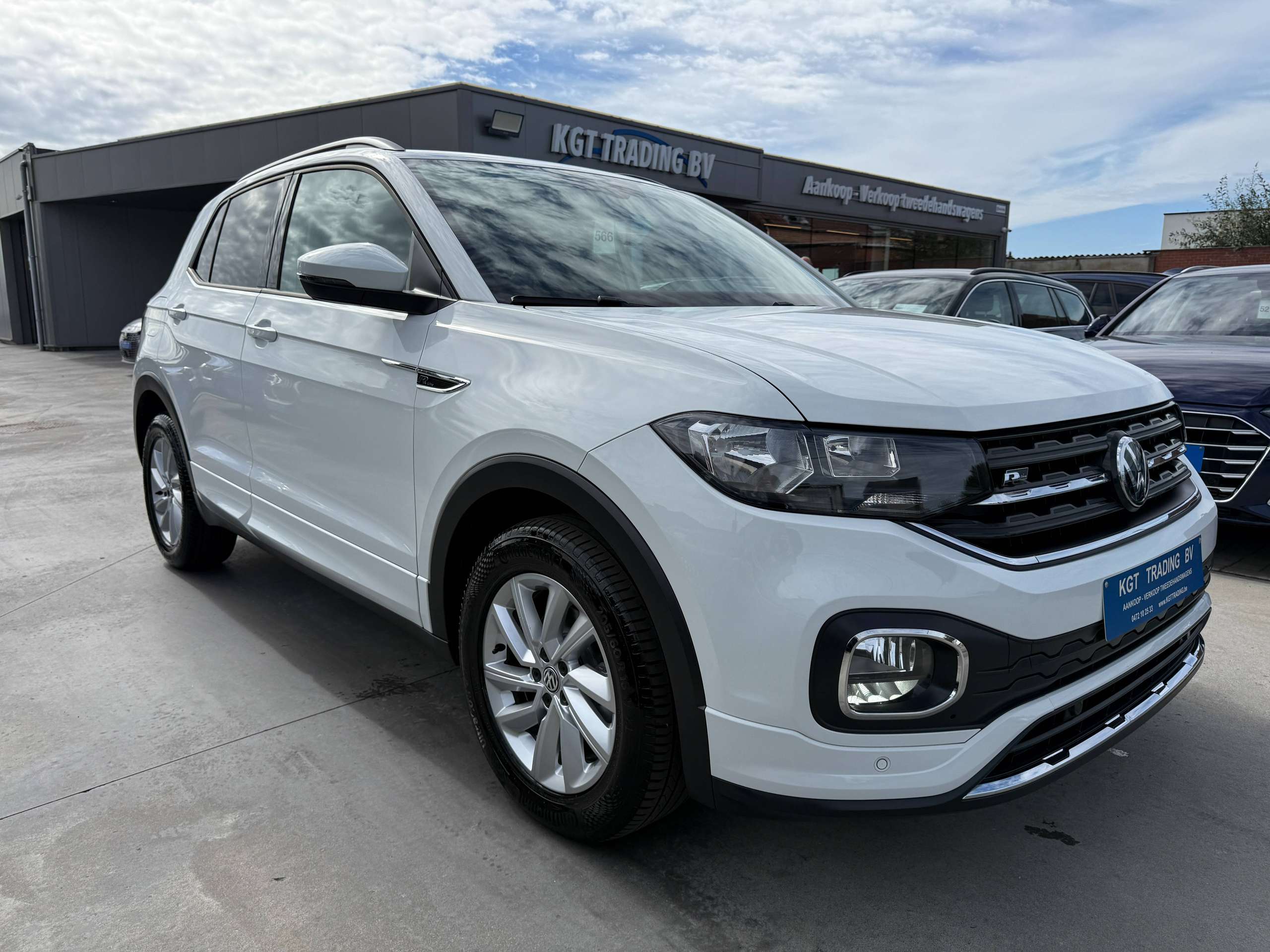f197f1cf-13ca-44be-866b-6d08847d7b2b3-volkswagen-t-cross-1-5-tsi-150pk-dsg-automaat-r-line-beats-soundsysteem-carplay-pdc-alu.jpg