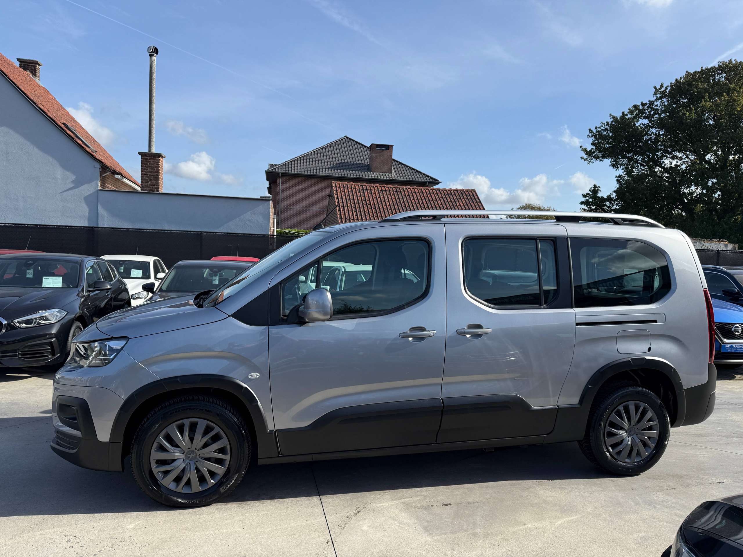 28e712aa-af7e-4145-af5f-5a539504ba428-peugeot-rifter-1-5-bluehdi-automaat-rolstoelauto-ombouw-navigatie-camera-pdc-carpass.jpg