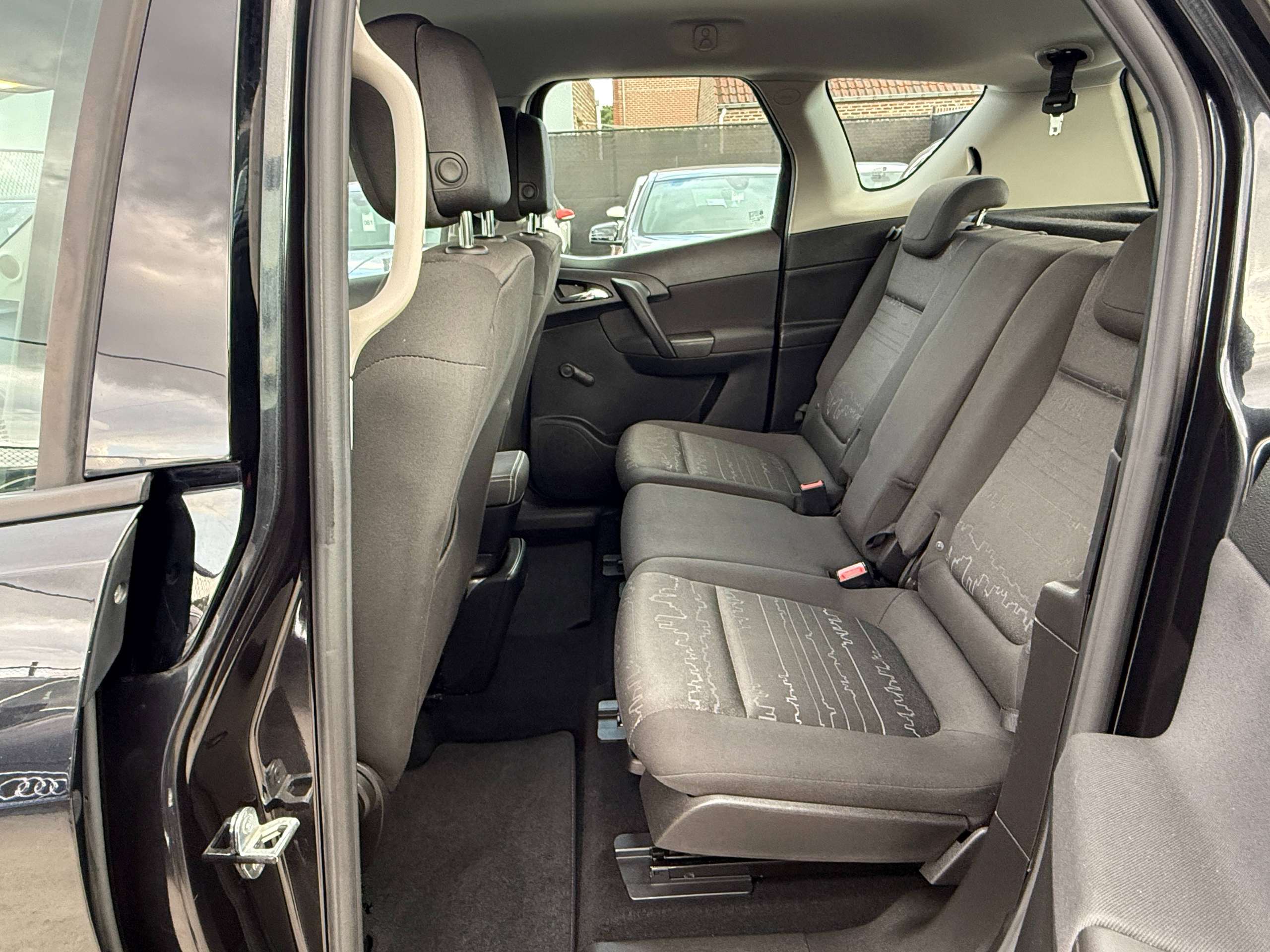 3a2938f6-8e39-4994-b955-77619d7b5ff916-opel-meriva-1-4i-100pk-bluetooth-parkeersensoren-airco-alu-carpass.jpg