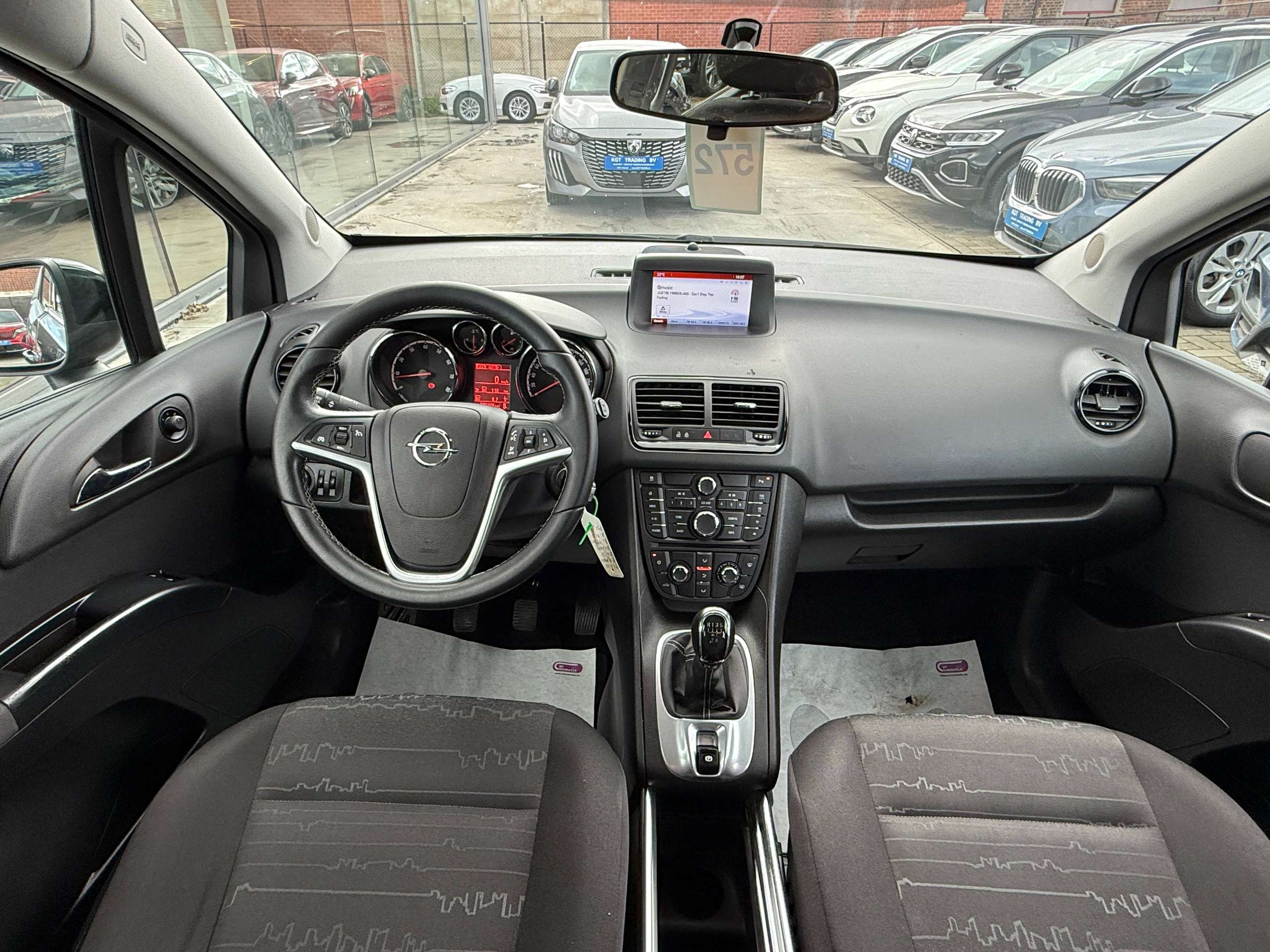 3a2938f6-8e39-4994-b955-77619d7b5ff928-opel-meriva-1-4i-100pk-bluetooth-parkeersensoren-airco-alu-carpass.jpg