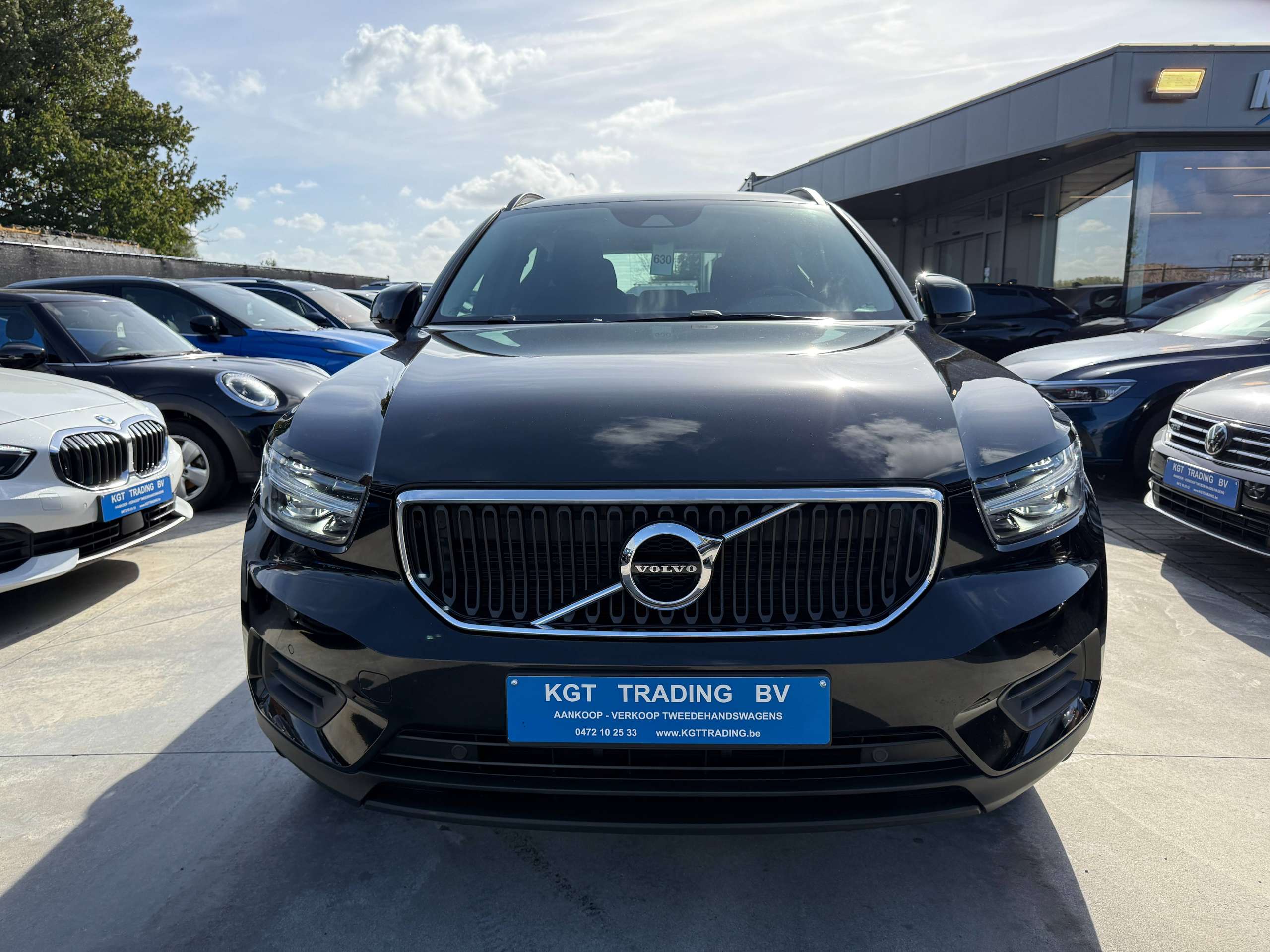 53df7cf8-a007-4ab9-911c-09261865c4b12-volvo-xc40-1-5-t2-129pk-geartronic-automaat-navigatie-camera-carplay-zetelverwarming-trekhaak-full-led-pdc.jpg