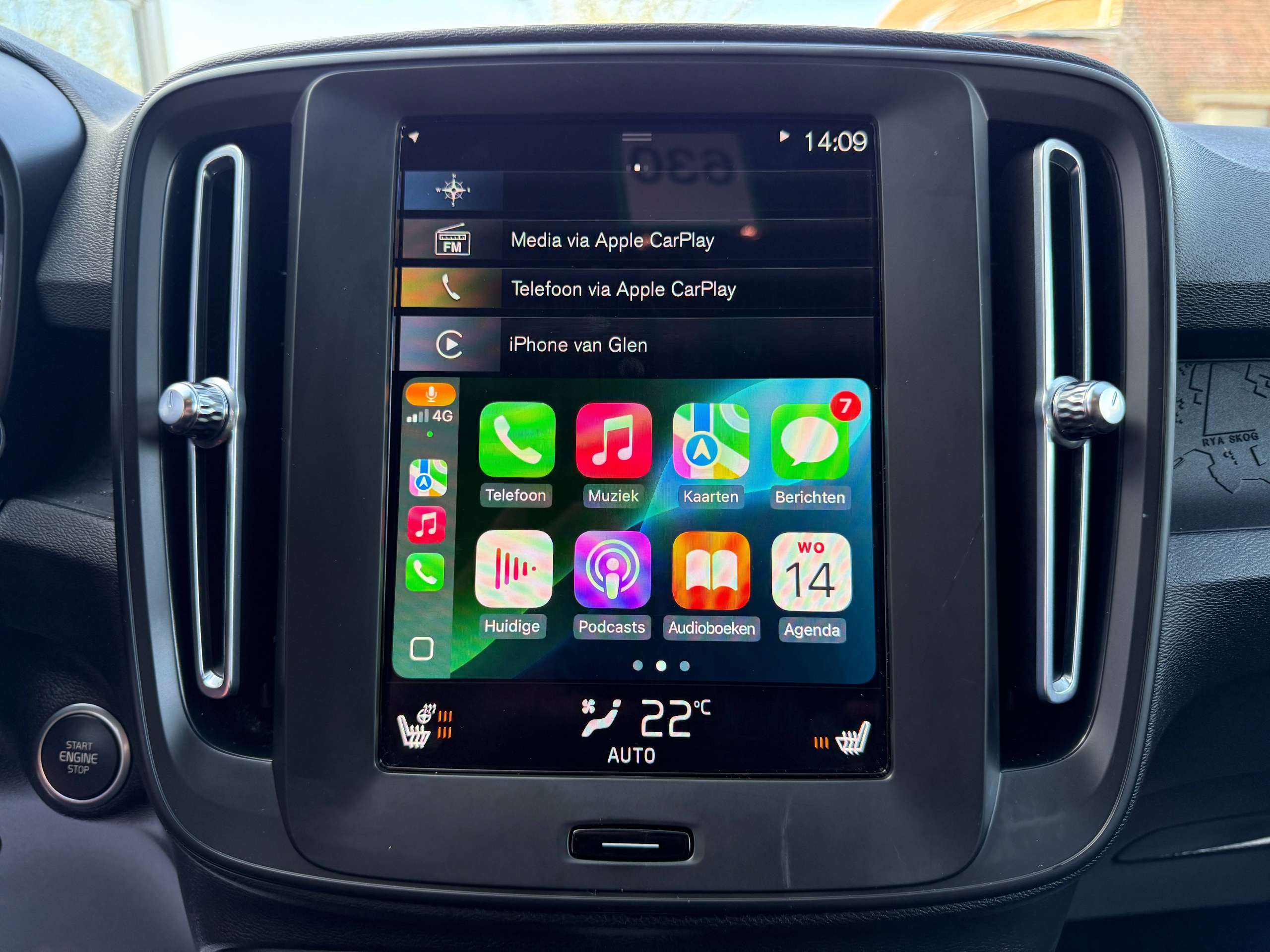 53df7cf8-a007-4ab9-911c-09261865c4b125-volvo-xc40-1-5-t2-129pk-geartronic-automaat-navigatie-camera-carplay-zetelverwarming-trekhaak-full-led-pdc.jpg