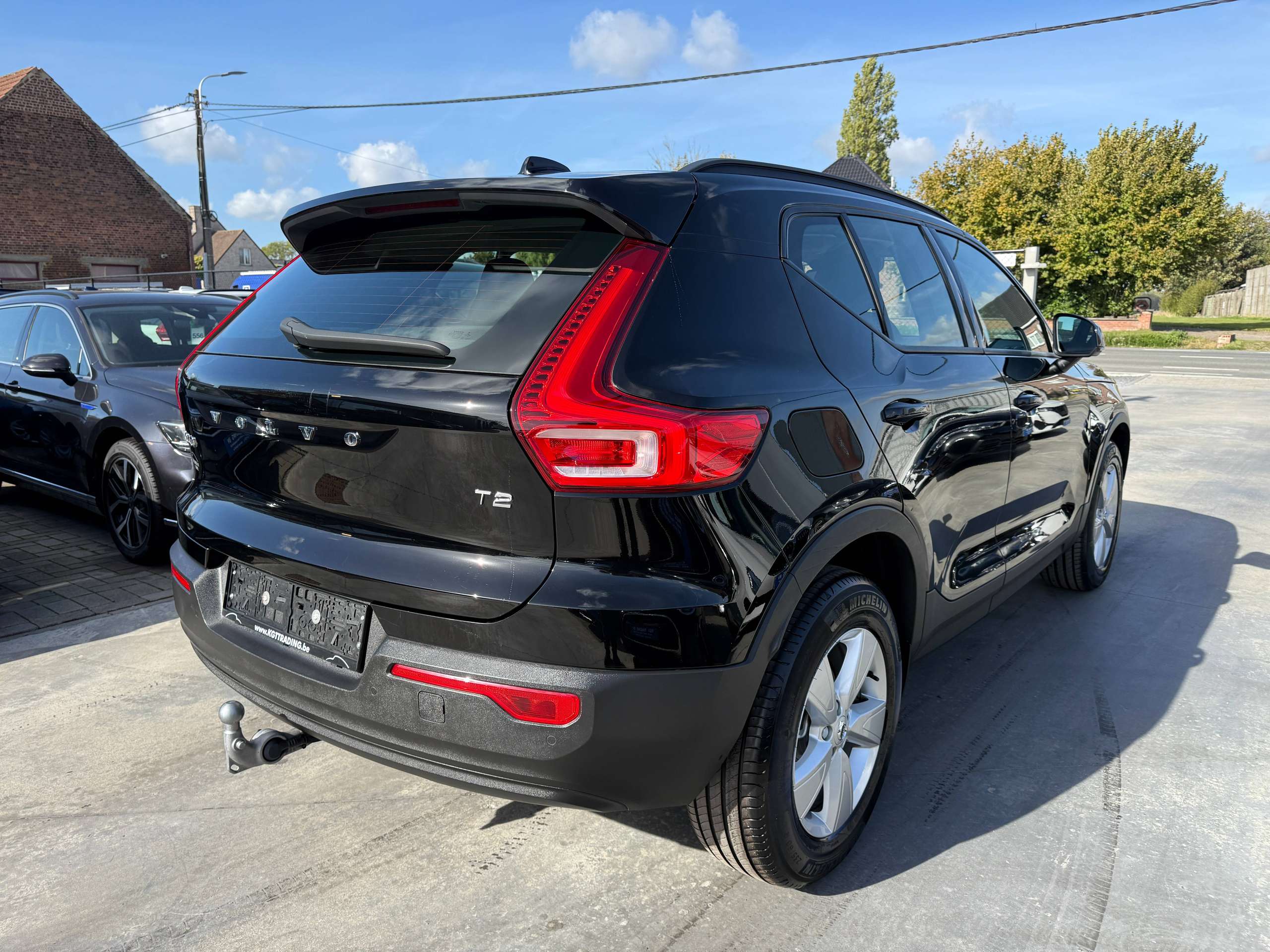 53df7cf8-a007-4ab9-911c-09261865c4b15-volvo-xc40-1-5-t2-129pk-geartronic-automaat-navigatie-camera-carplay-zetelverwarming-trekhaak-full-led-pdc.jpg