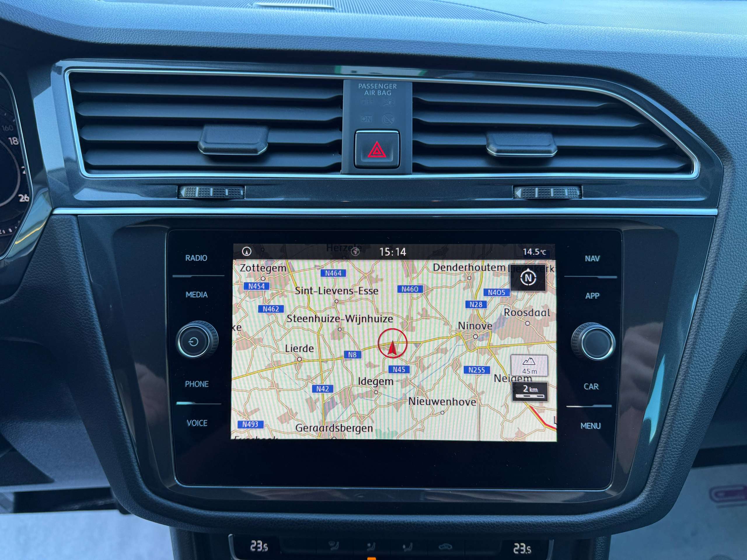 6651163a-1df4-4e42-a522-b99e4866aa6021-volkswagen-tiguan-1-4-tsi-150pk-dsg-automaat-virtual-navigatie-full-led-pdc-trekhaak-alu.jpg