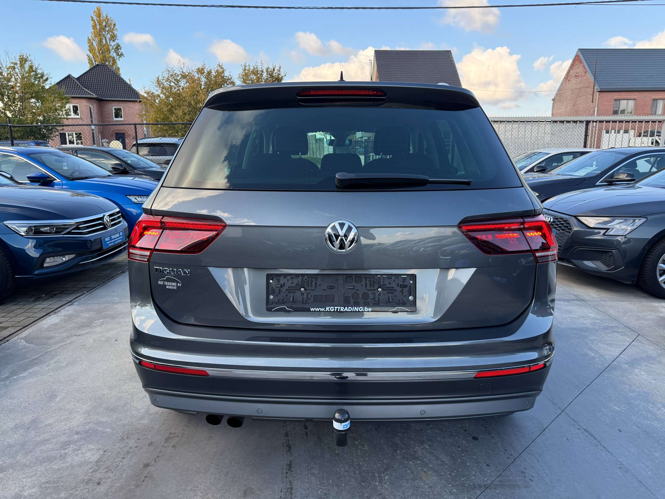 6651163a-1df4-4e42-a522-b99e4866aa606-volkswagen-tiguan-1-4-tsi-150pk-dsg-automaat-virtual-navigatie-full-led-pdc-trekhaak-alu.jpg