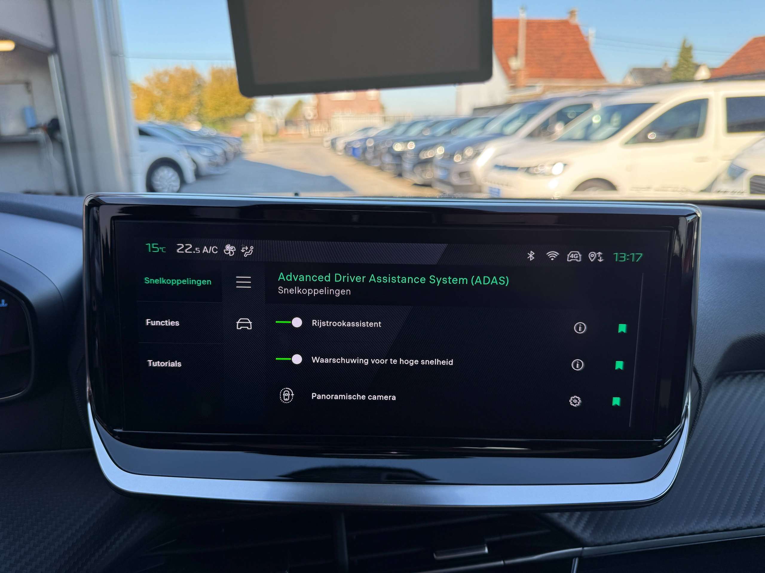 a0d8d946-1d7f-46e3-a692-7b8ac1f7efc224-peugeot-2008-1-2i-turbo-allure-full-led-360-camera-carplay-leder-afneembare-trekhaak.jpg