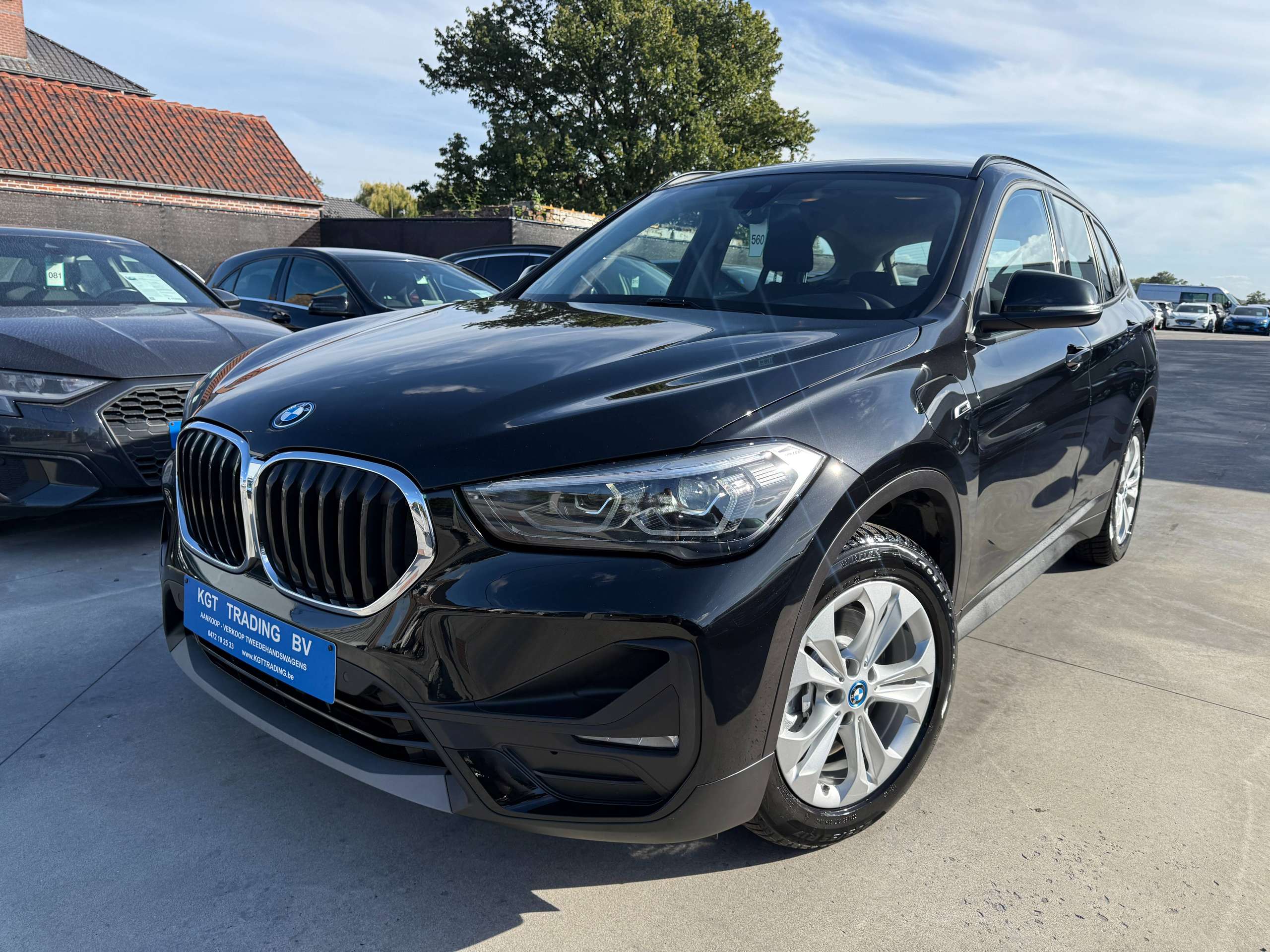 b41e38c8-e46f-44a0-b0f2-c967f133f06c1-bmw-x1-1-5-ia-x-drive25e-hybride-automaat-navi-full-led-camera-dab-pdc.jpg