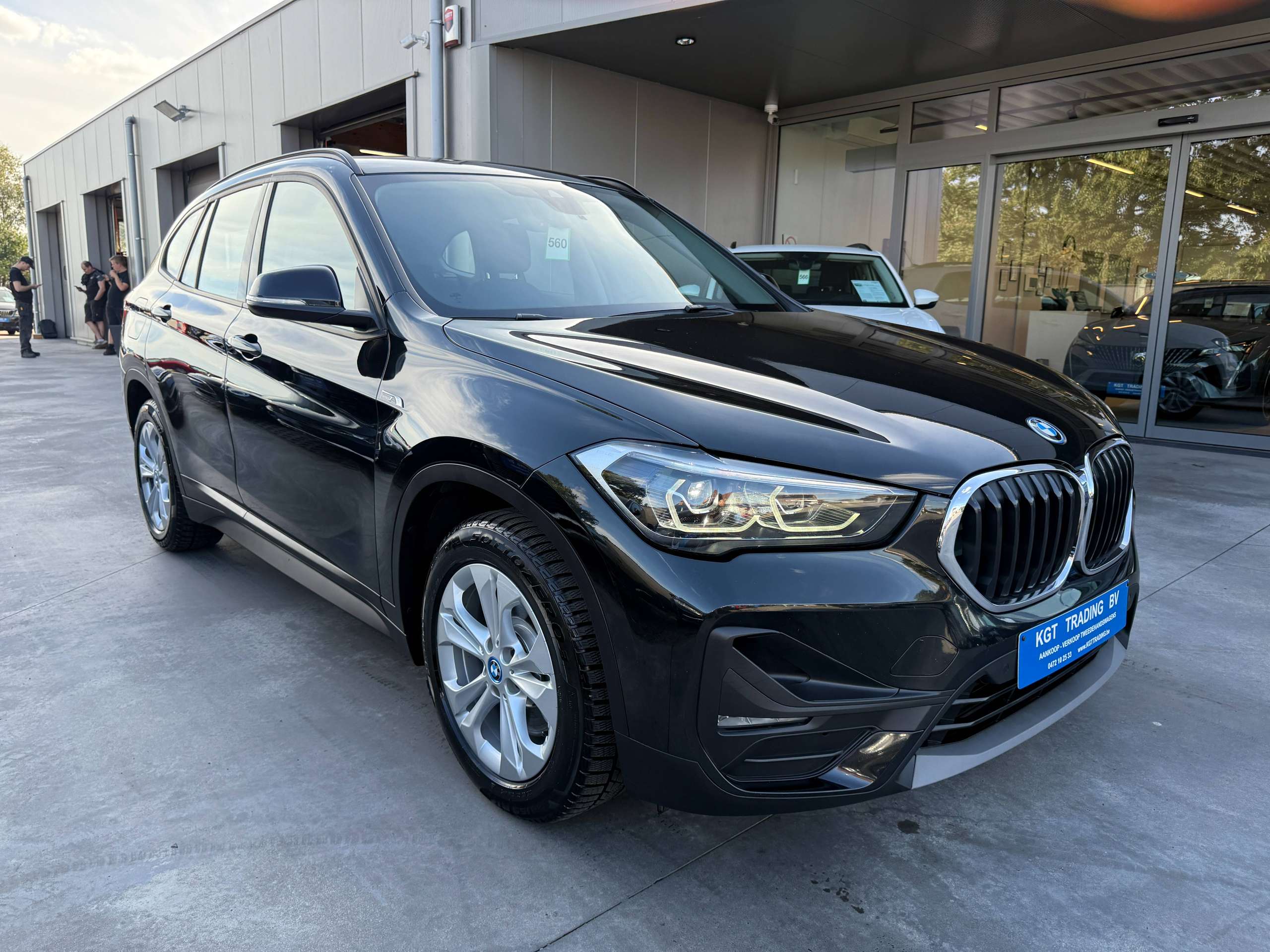 b41e38c8-e46f-44a0-b0f2-c967f133f06c12-bmw-x1-1-5-ia-x-drive25e-hybride-automaat-navi-full-led-camera-dab-pdc.jpg