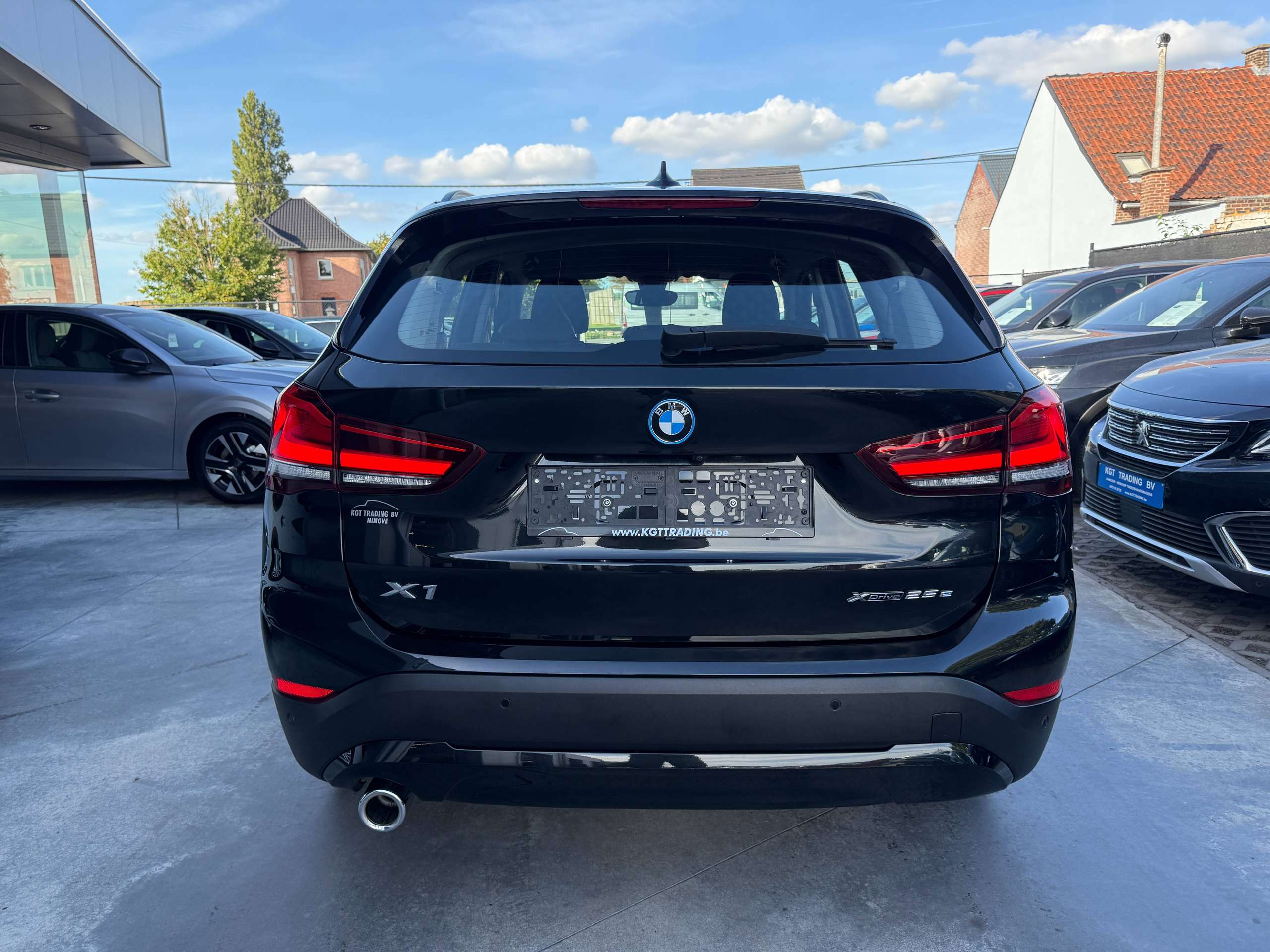 b41e38c8-e46f-44a0-b0f2-c967f133f06c15-bmw-x1-1-5-ia-x-drive25e-hybride-automaat-navi-full-led-camera-dab-pdc.jpg