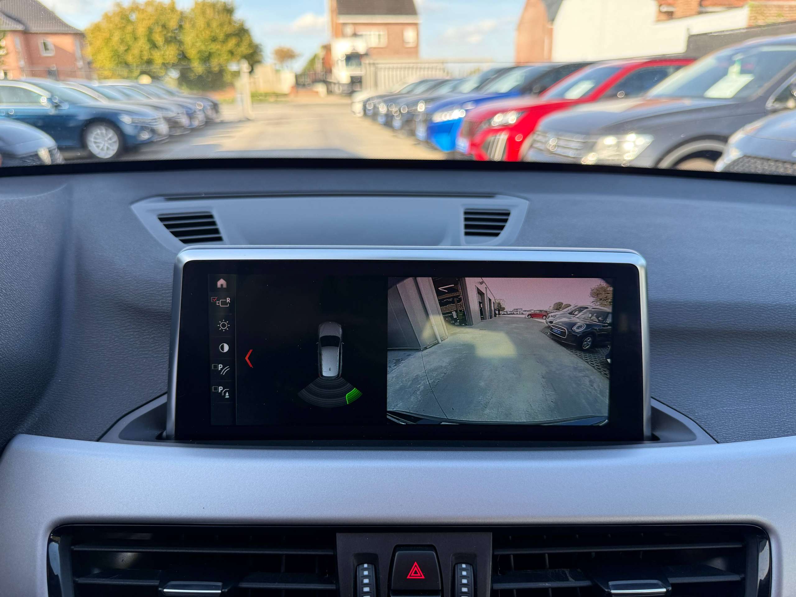 b41e38c8-e46f-44a0-b0f2-c967f133f06c34-bmw-x1-1-5-ia-x-drive25e-hybride-automaat-navi-full-led-camera-dab-pdc.jpg