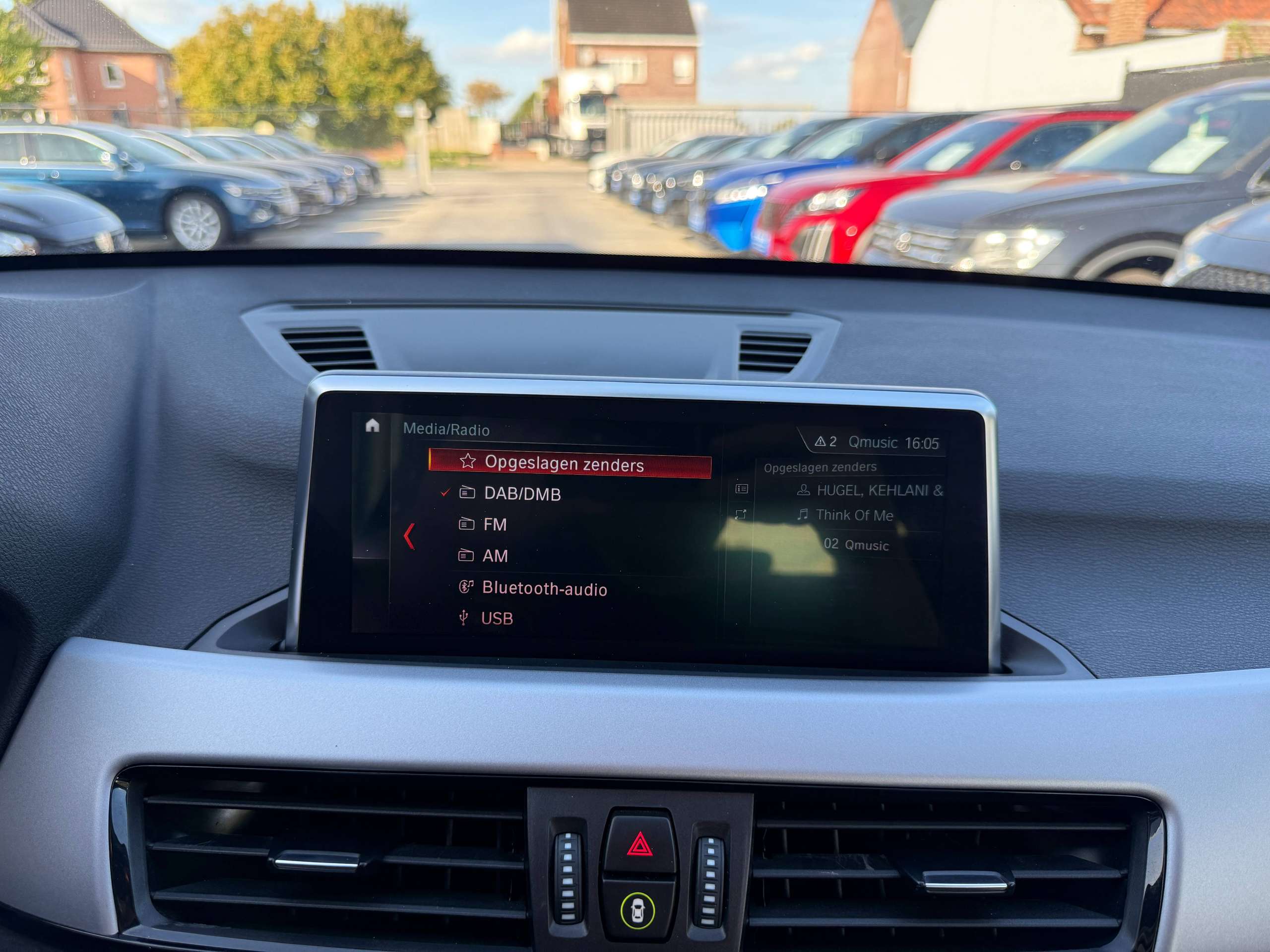 b41e38c8-e46f-44a0-b0f2-c967f133f06c35-bmw-x1-1-5-ia-x-drive25e-hybride-automaat-navi-full-led-camera-dab-pdc.jpg