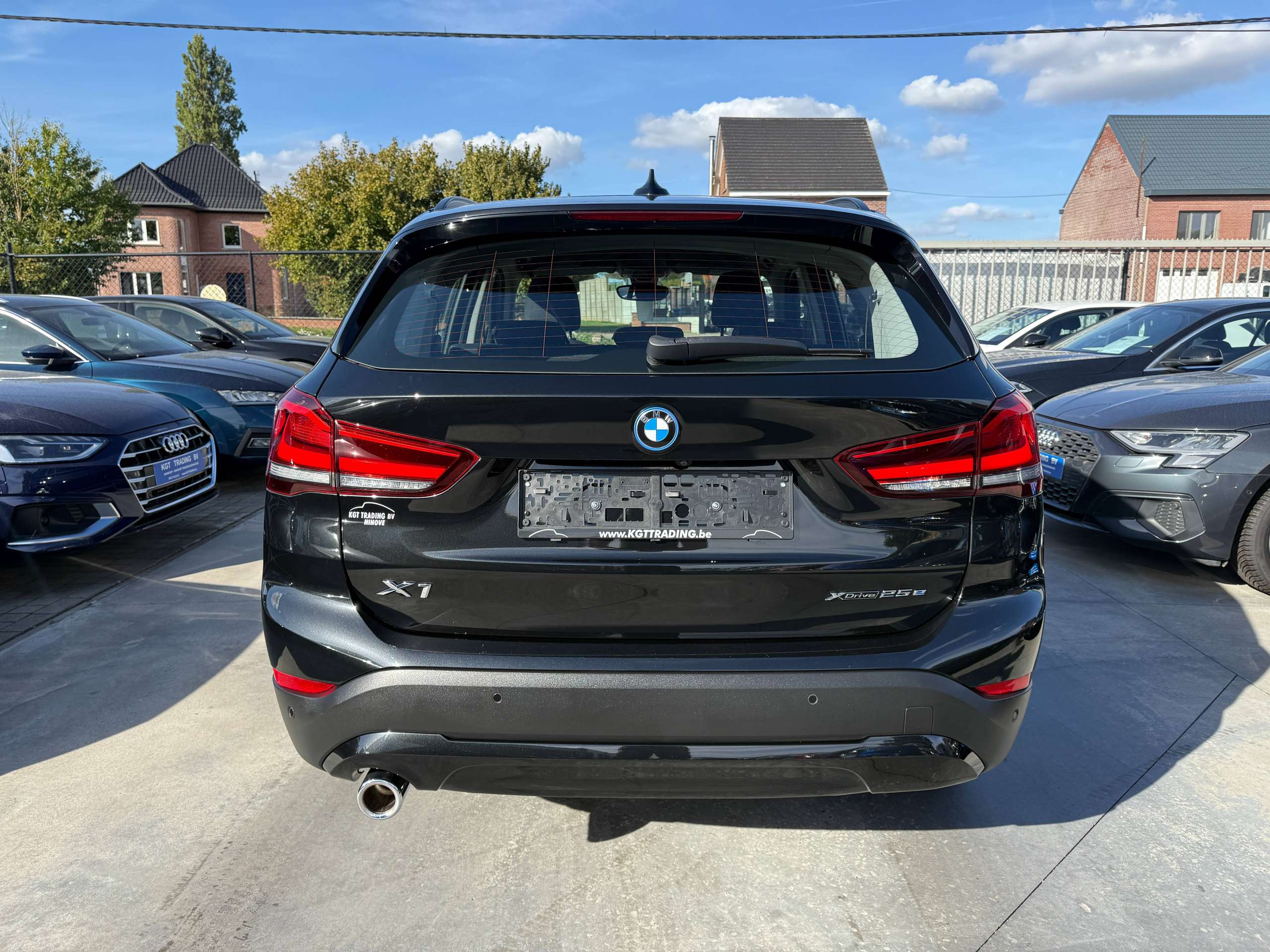 b41e38c8-e46f-44a0-b0f2-c967f133f06c6-bmw-x1-1-5-ia-x-drive25e-hybride-automaat-navi-full-led-camera-dab-pdc.jpg