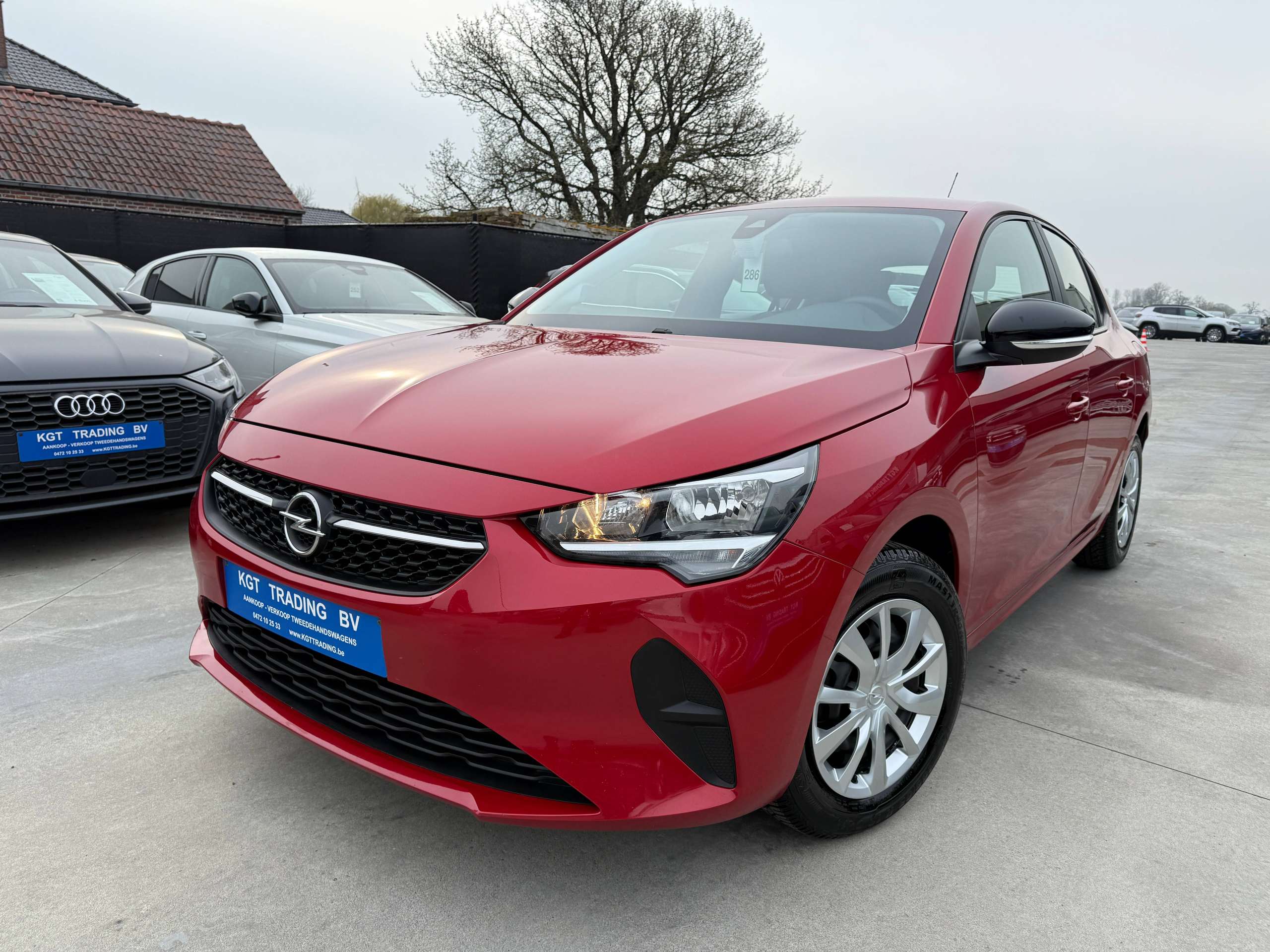 c4a88b7f-4b4b-43fd-9f8b-339af73b23441-opel-corsa-1-2i-navigatie-carplay-camera-bluetooth-pdc-airco.jpg