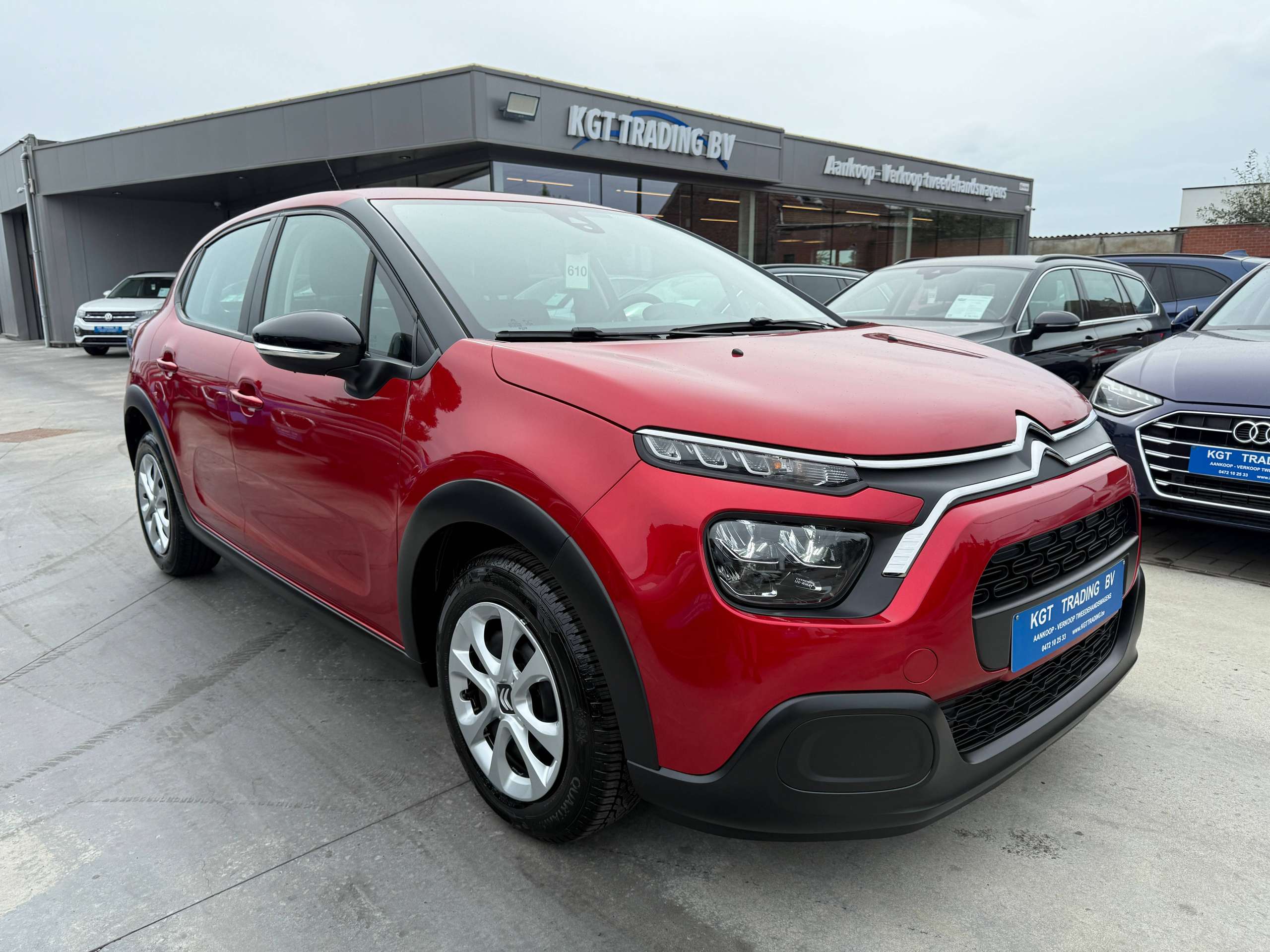 e4bcc0e2-bd67-48c8-992c-f28e192583c83-citroen-c3-1-2i-82pk-full-led-facelift-bluetooth-dab-airco.jpg